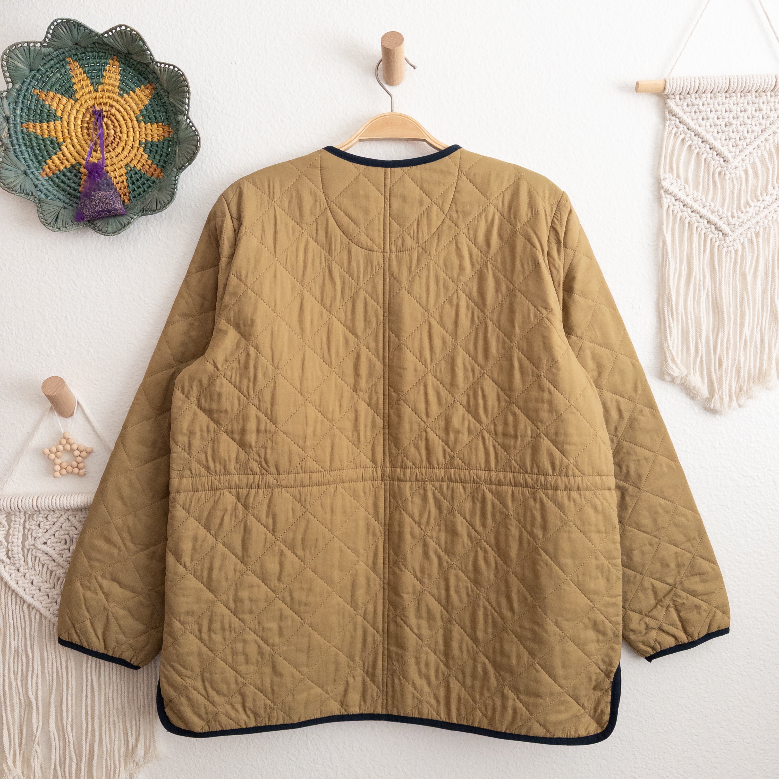 Free Assembly Fisherman Style Quilted Jacket Size Large