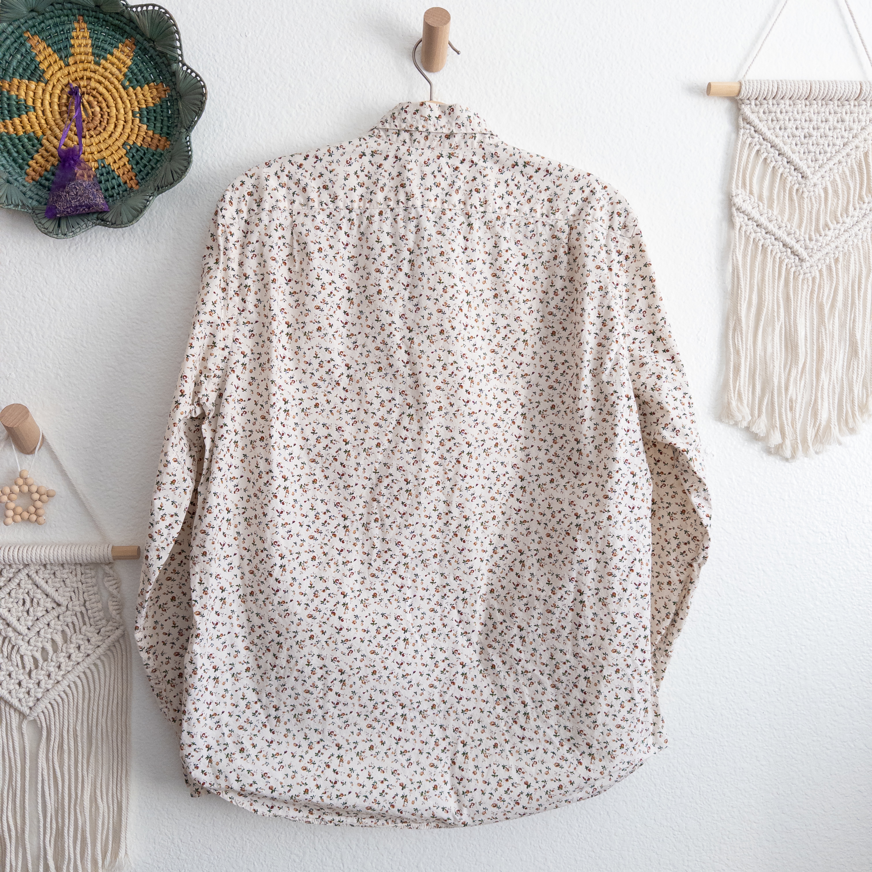 Floral Print Button-Up Shirt Size Large