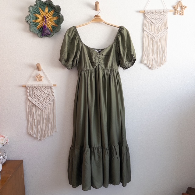 Baltic Born Olive Green Puff Sleeve Annalisa Midi Dress Size Small NWT