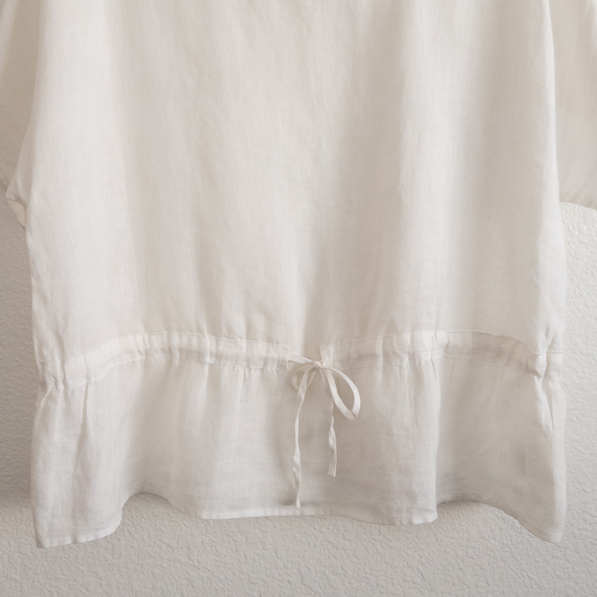 Cloth & Stone Cream Linen Peplum Blouse Size Medium