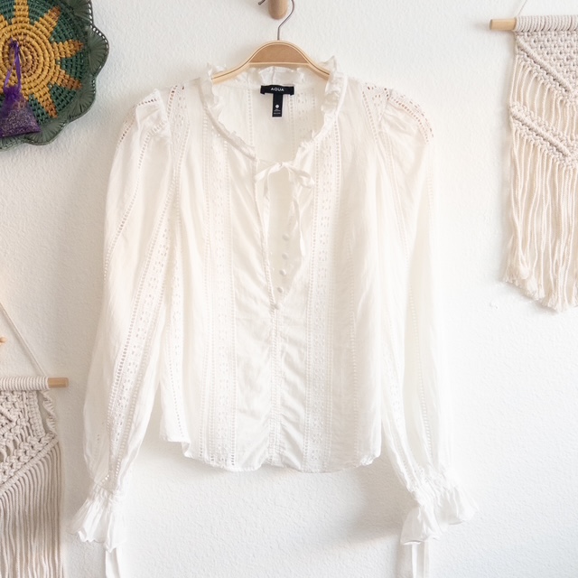 Boho-Chic Crisp White Eyelet Blouse Size Small