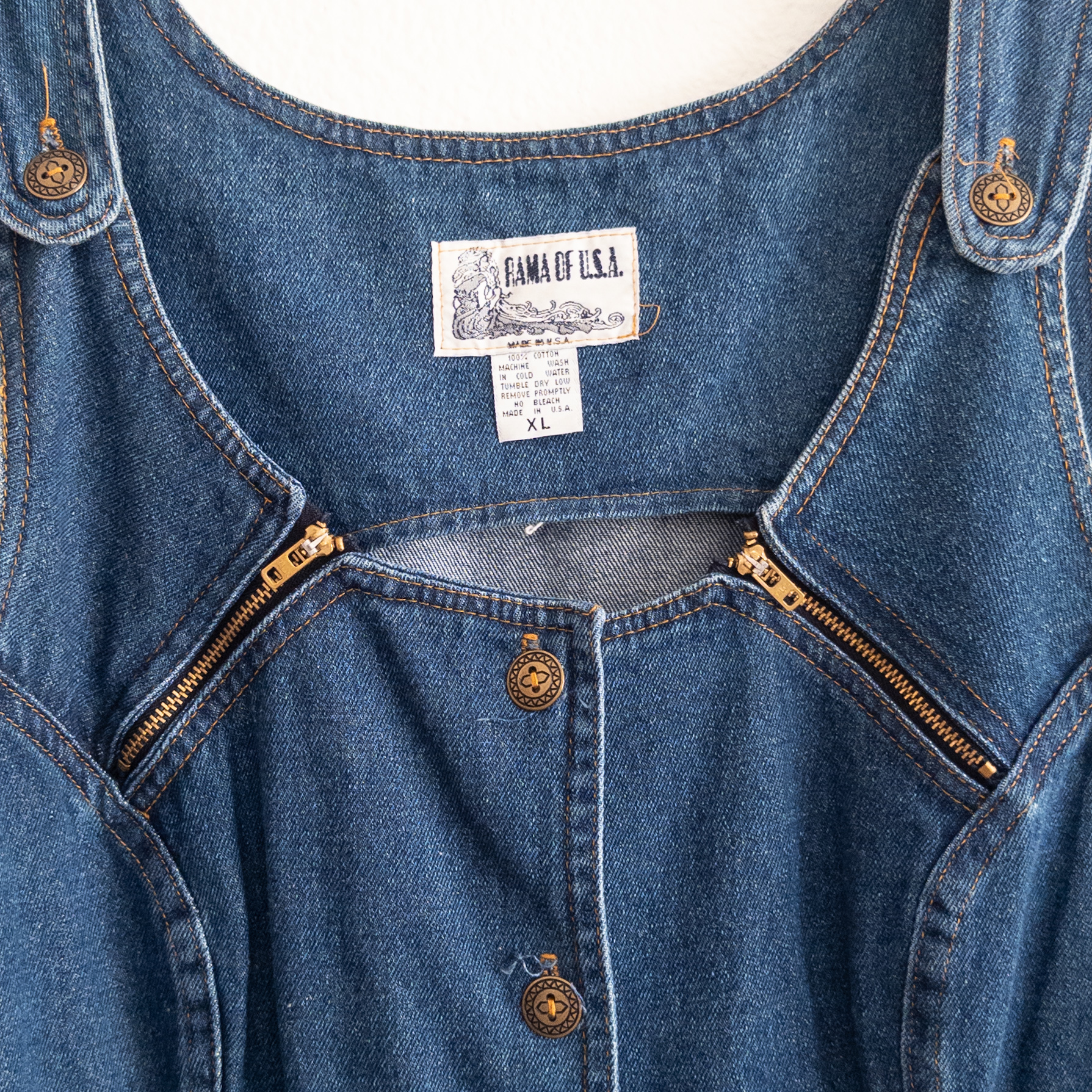 Vintage Sleeveless Denim Jean Dress with Zipper Detail Button-Down Size XL 