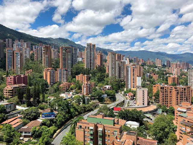 🇨🇴 Paquete Medellín – Encanto Paisa & Cultura Urbana – 5 Días / 4 Noches 
