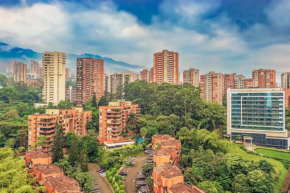 🇨🇴 Paquete Medellín – Encanto Paisa & Cultura Urbana – 5 Días / 4 Noches 