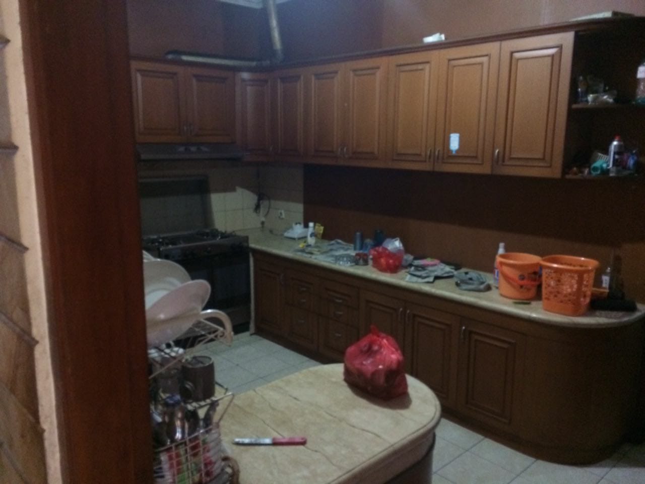 Rumah Besar dekat Tol Pasteur Bandung