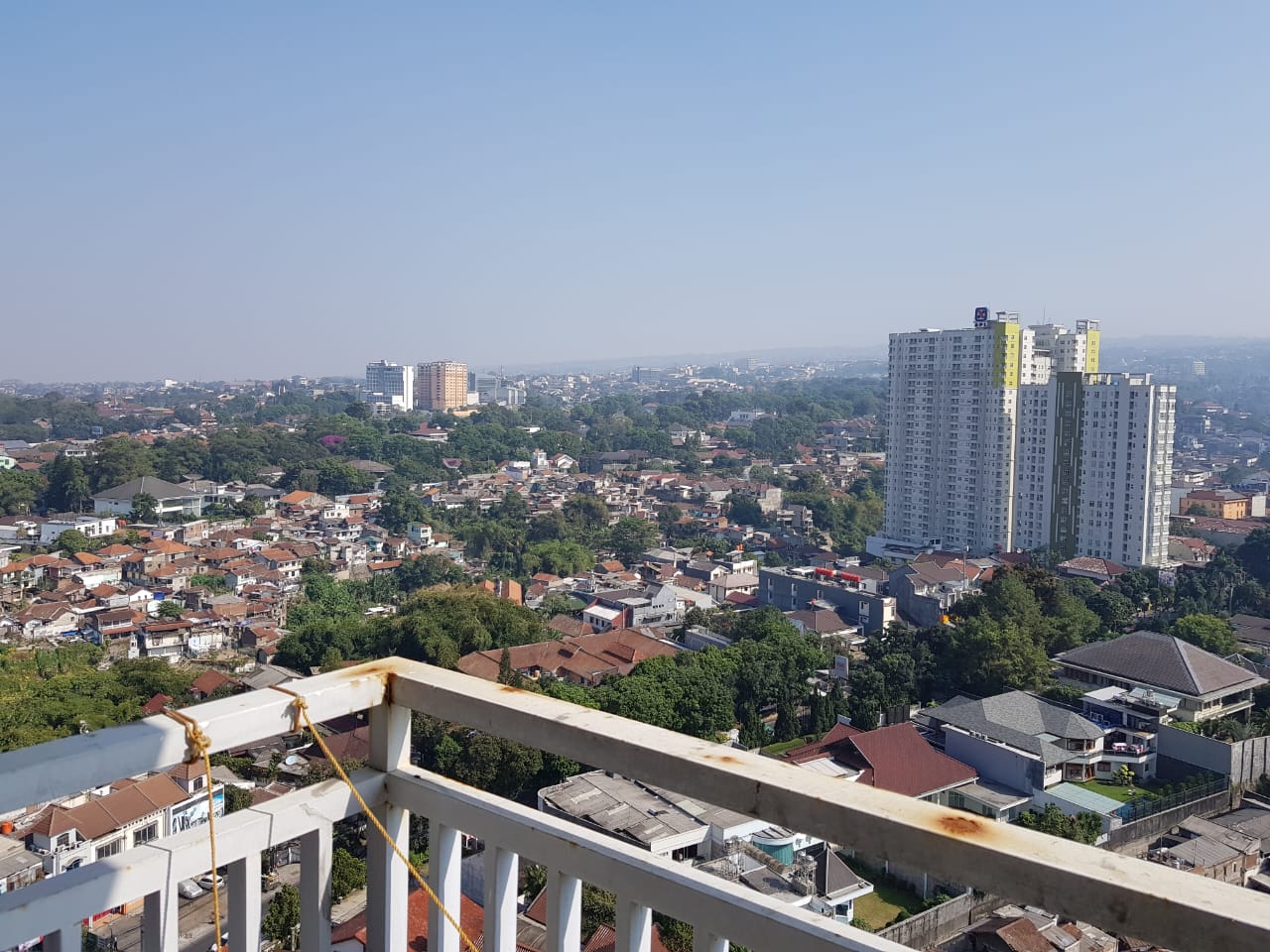 Apartemen Gallery Ciumbuluit 2 dengan Pemandangan Kota Bandung