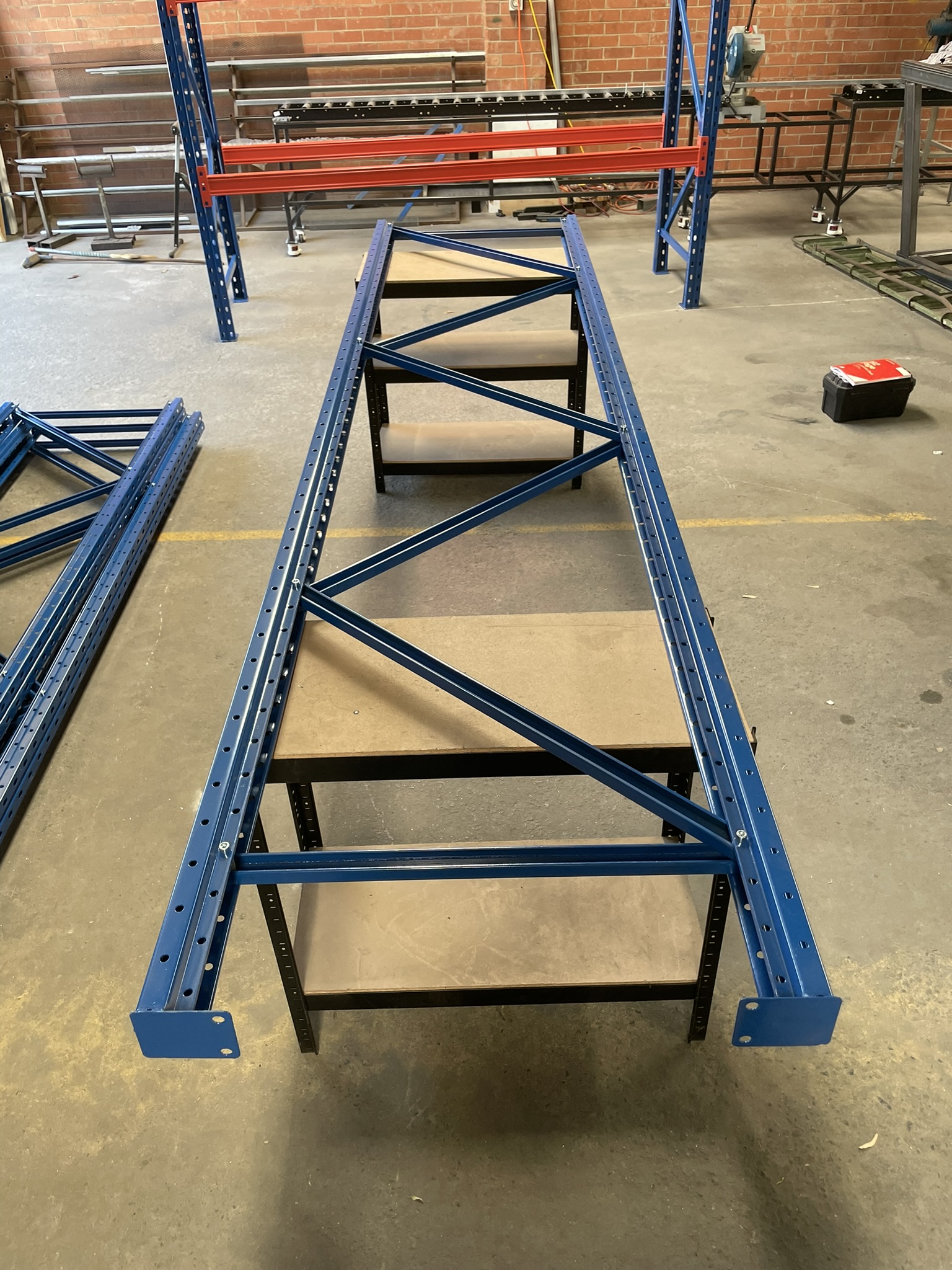 Assembled Upright Frame (3675mm H x 840mm W, 1500kg UDL, powder-coated blue)