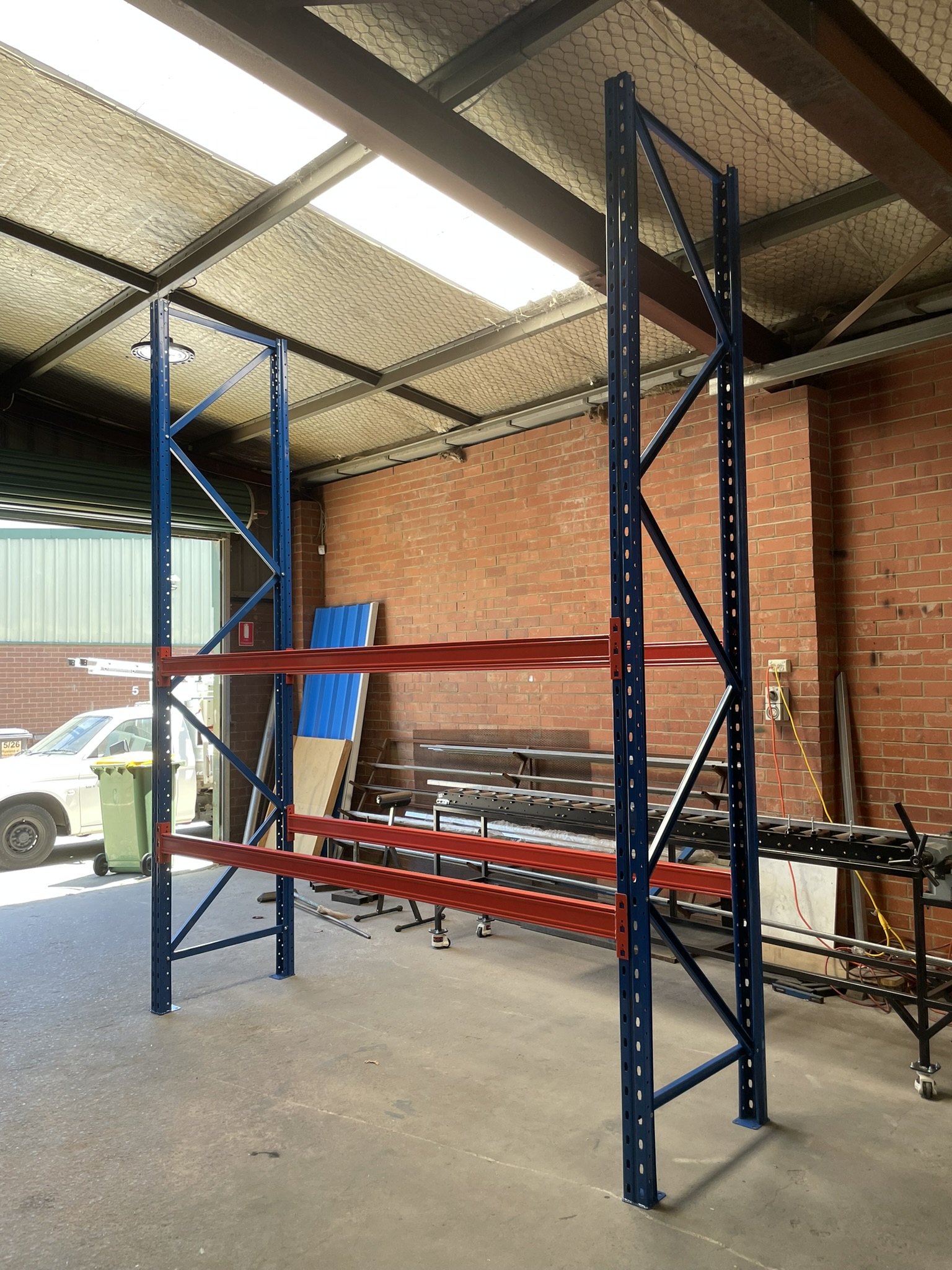 Complete Pallet Racking Bay with 4x Beams (2750mm L x 840mm W x 3675mm H, 1500kg UDL)