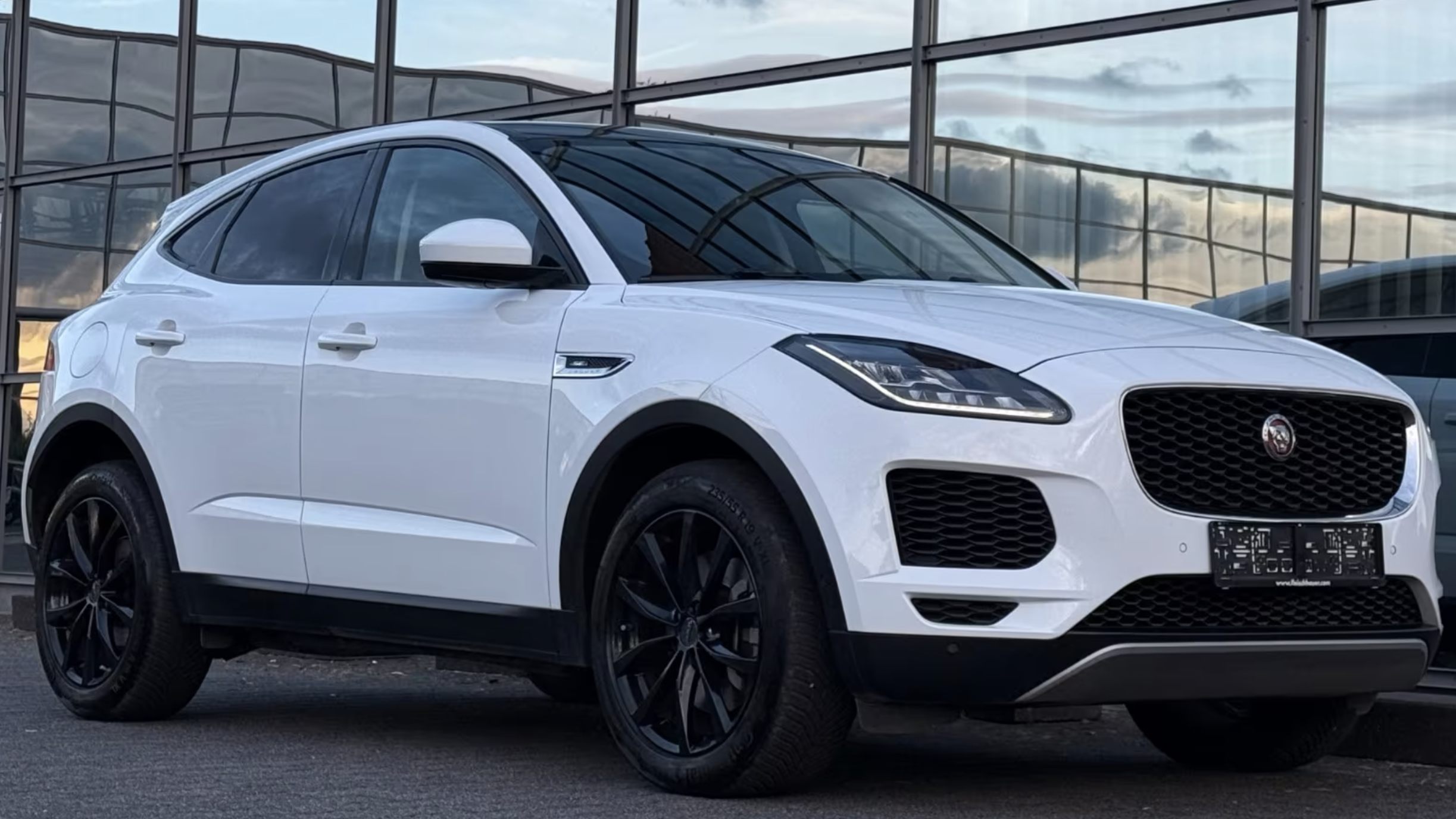 Jaguar E-Pace