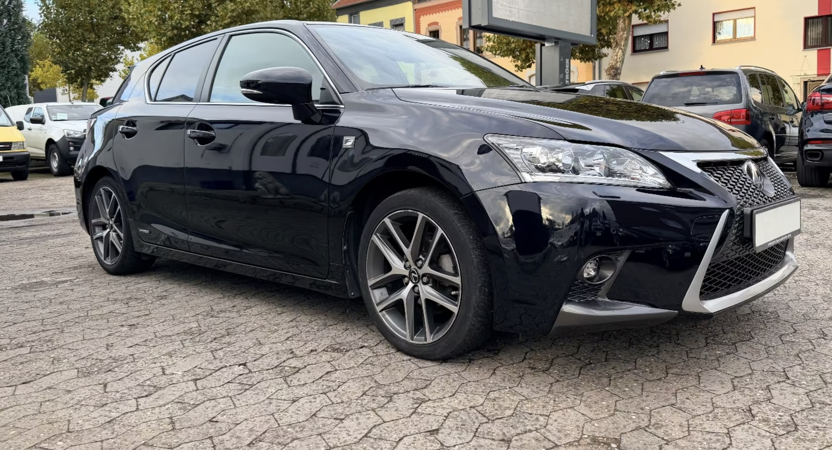 Lexus CT 200h