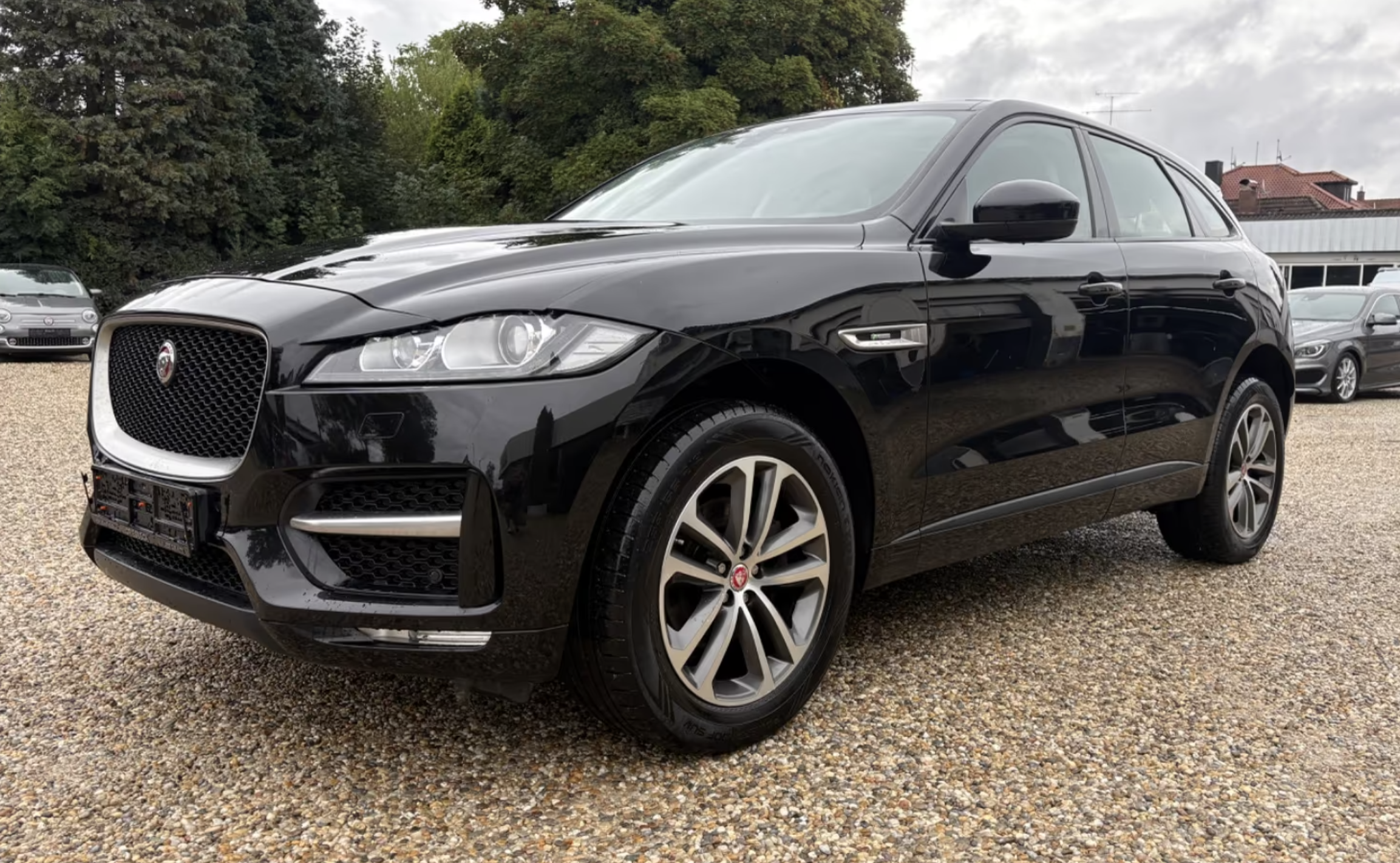 Jaguar F-Pace