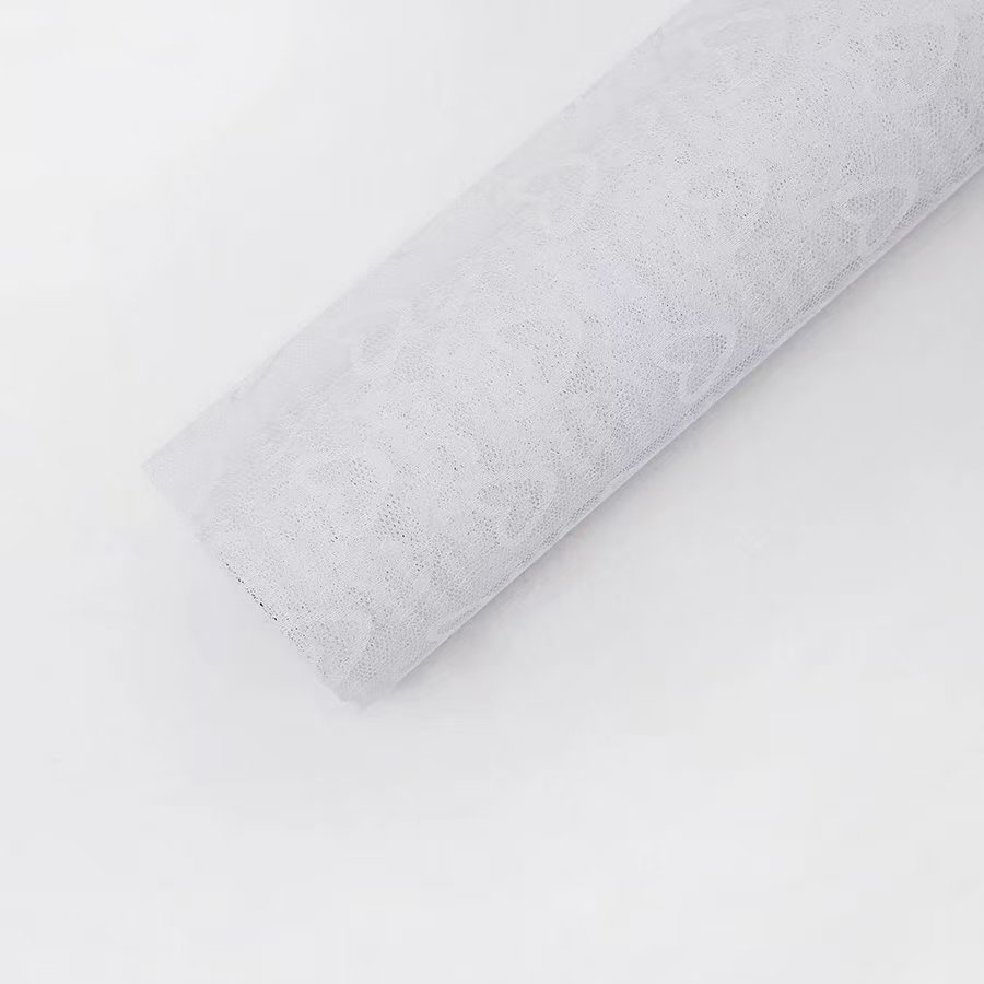 Assorted Colored Felt Fabric Rolls Gauze Flower Bouquet Packaging Material Floral Packaging Mesh Valentine's Day Package Flowers Heart-shaped Gauze