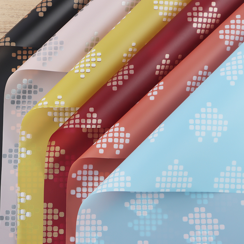 Love flower wrapping paper floral bouquet packaging materials anti-mist tissue love dot flower shop materials Geometric Patterned Wrapping Paper