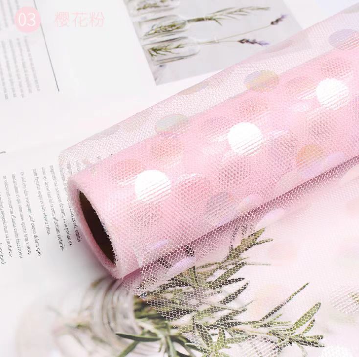 Wholesale Bouquet Packaging Mesh Flower Packaging Materials Florist Supplies Valentine's Day Floral Stamping Heart Love Mesh Elegant Pink Flower Bouquet 