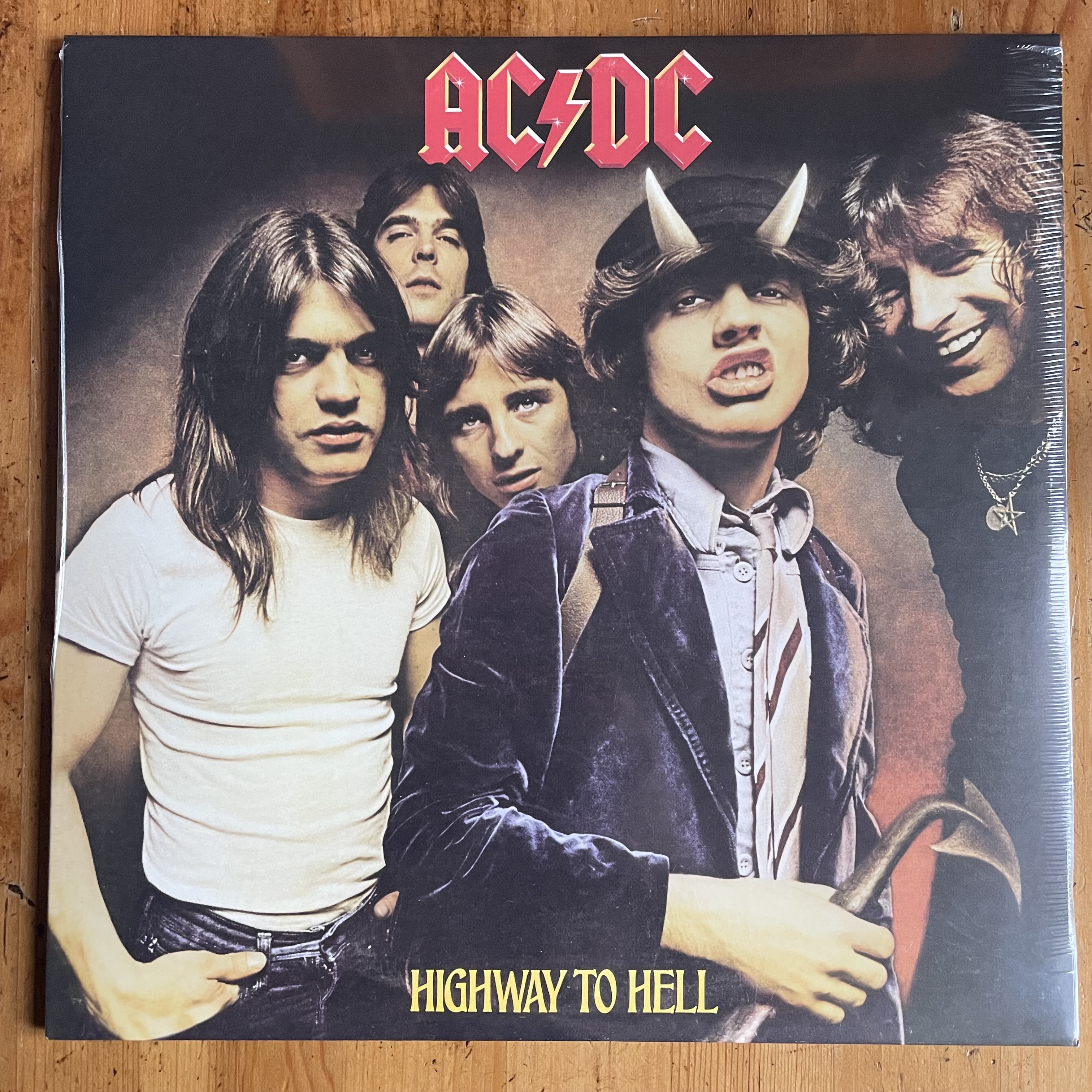 AC/DC Highway To Hell