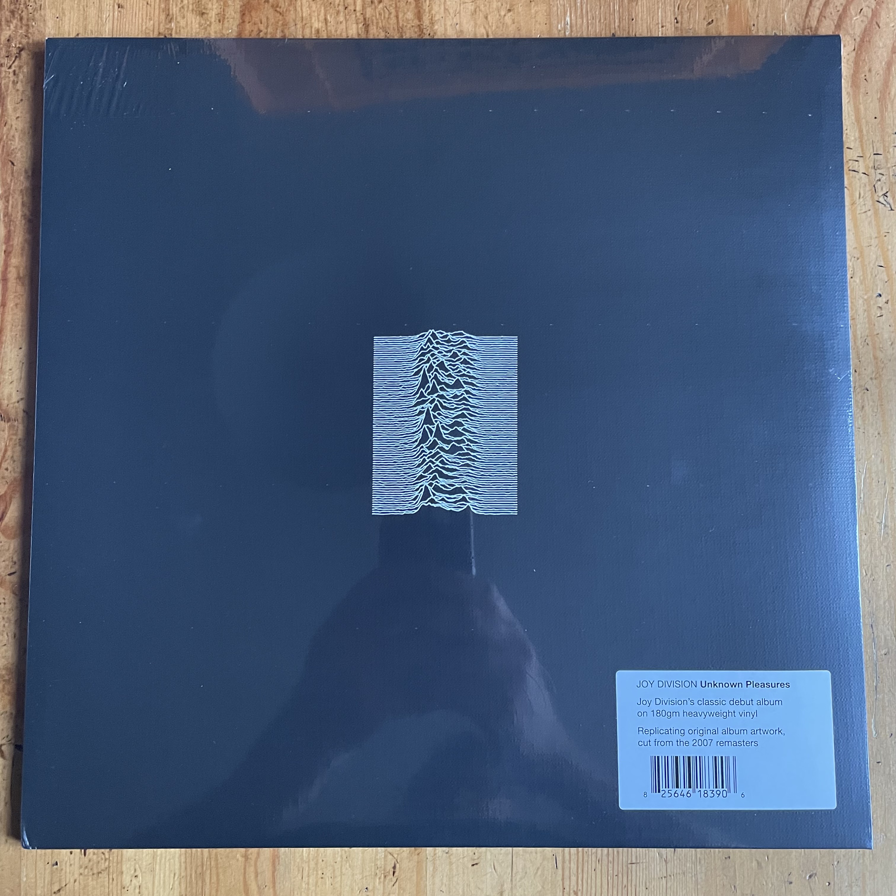 JOY DIVISION Unknown Pleasures (remastered)