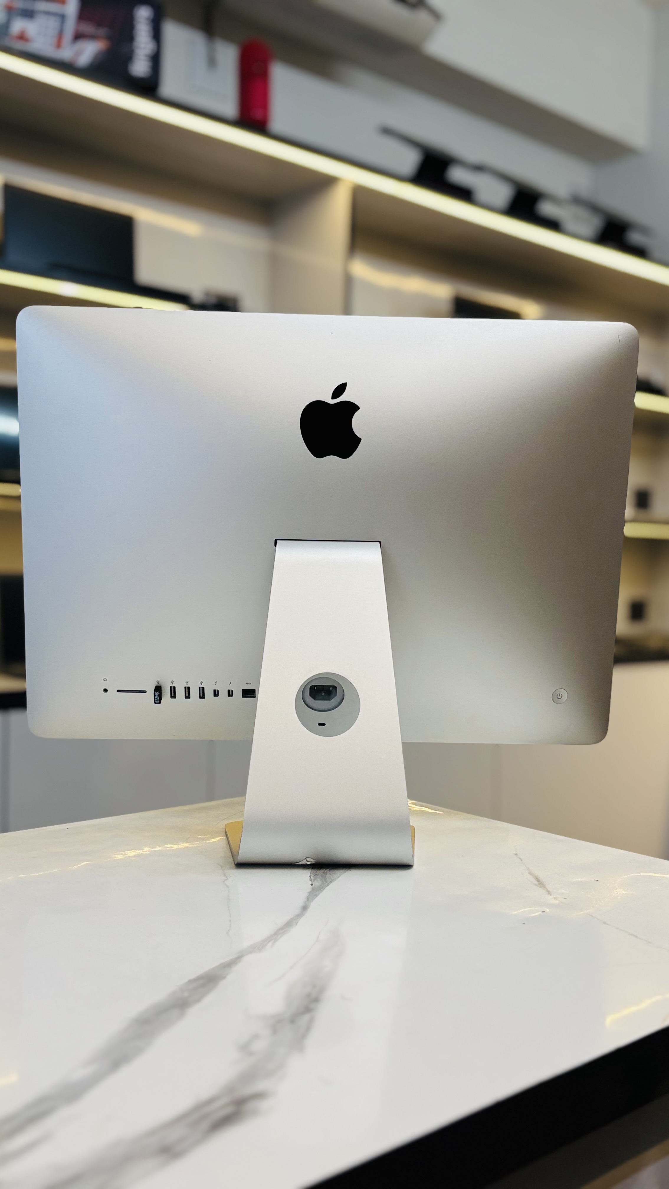 Apple i-Mac A1418 (2014) 