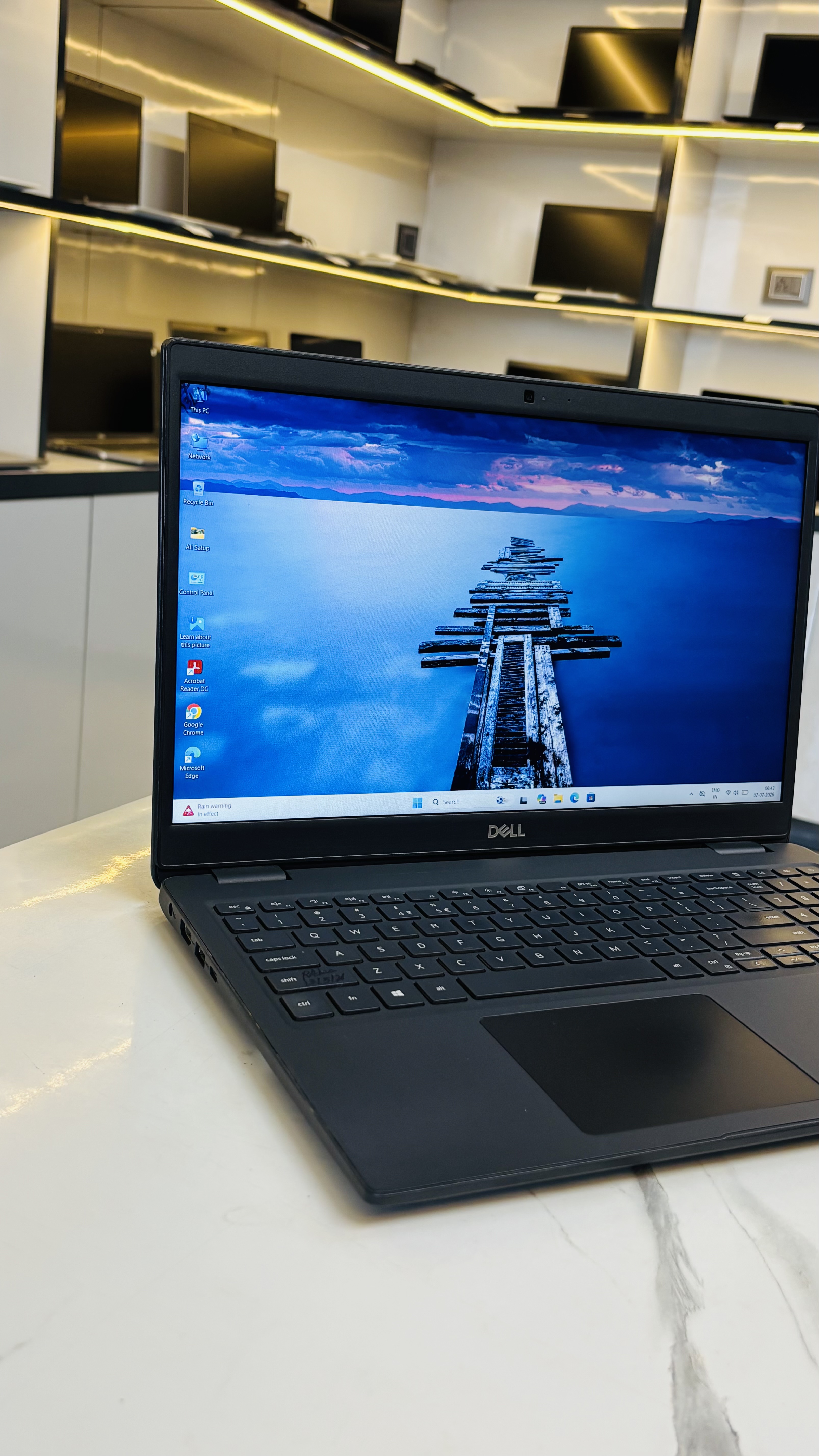Dell Latitude 3510 (15.6” with Graphics card)