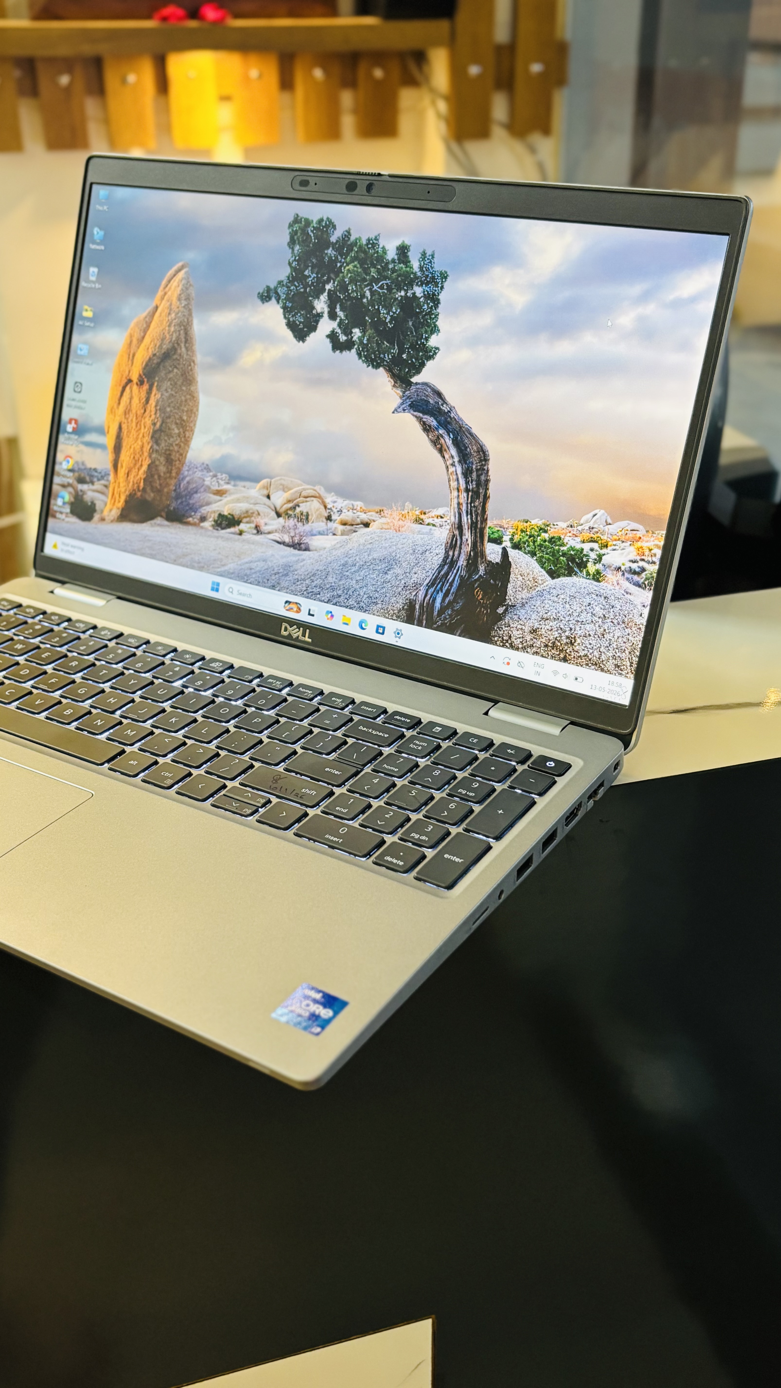 Dell Latitude 3561 (15.6” Numaric)