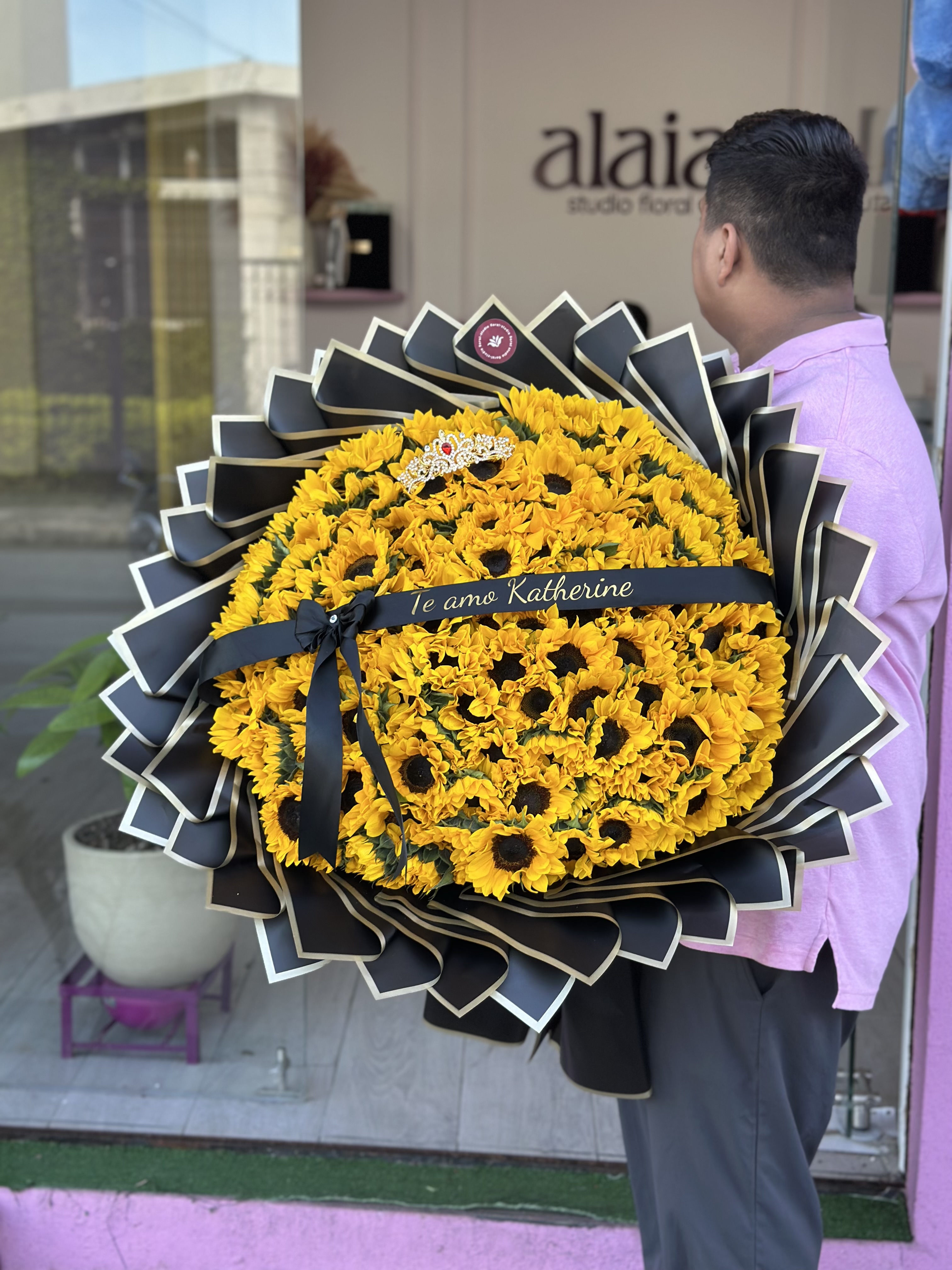 100 girasoles al sol