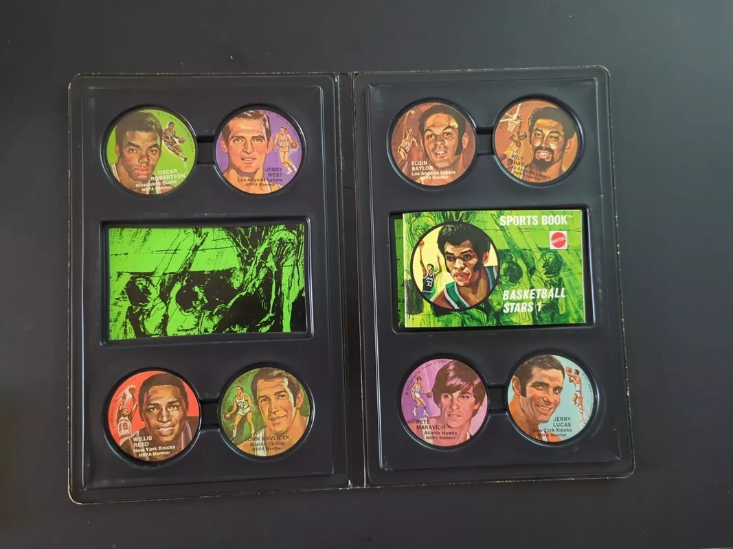 1971 Mattel Instant Replay Basketball Stars Discs Complete Set in Album with Booklet