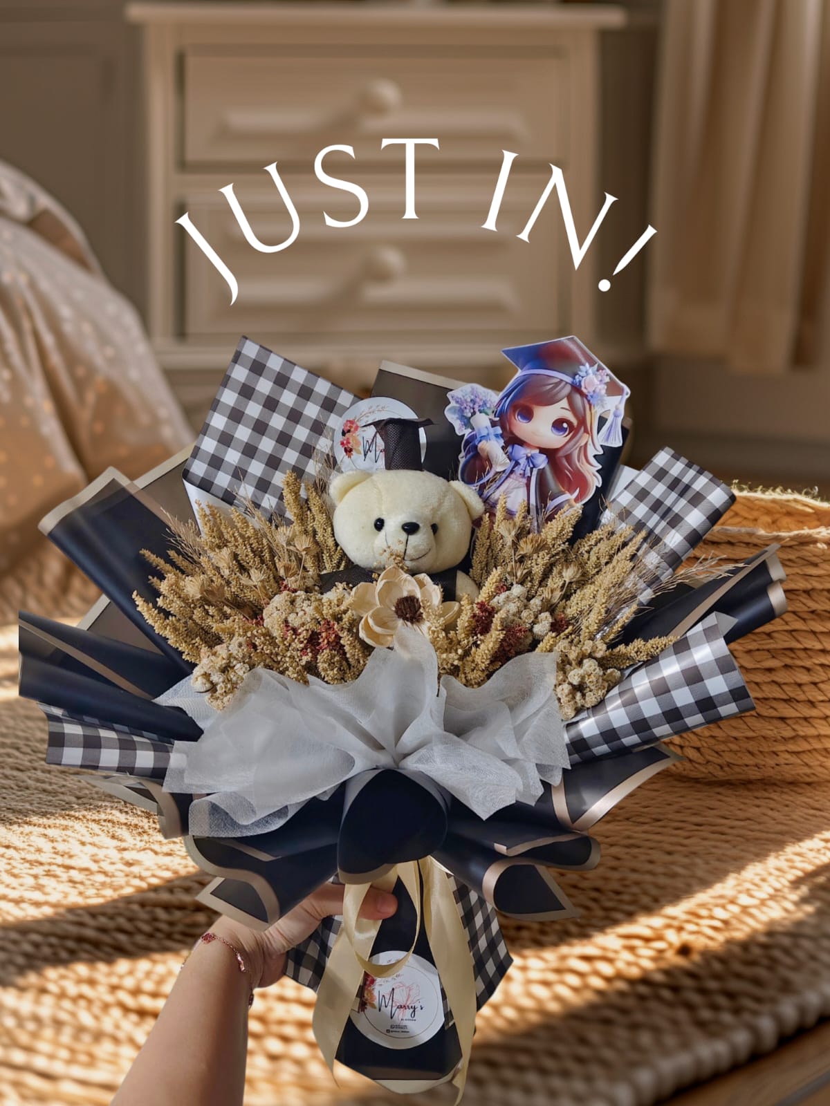 Artificial Flower Hand Bouquet