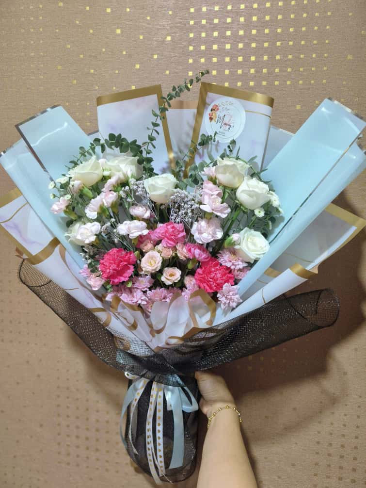 Fresh Flower Hand Bouquet