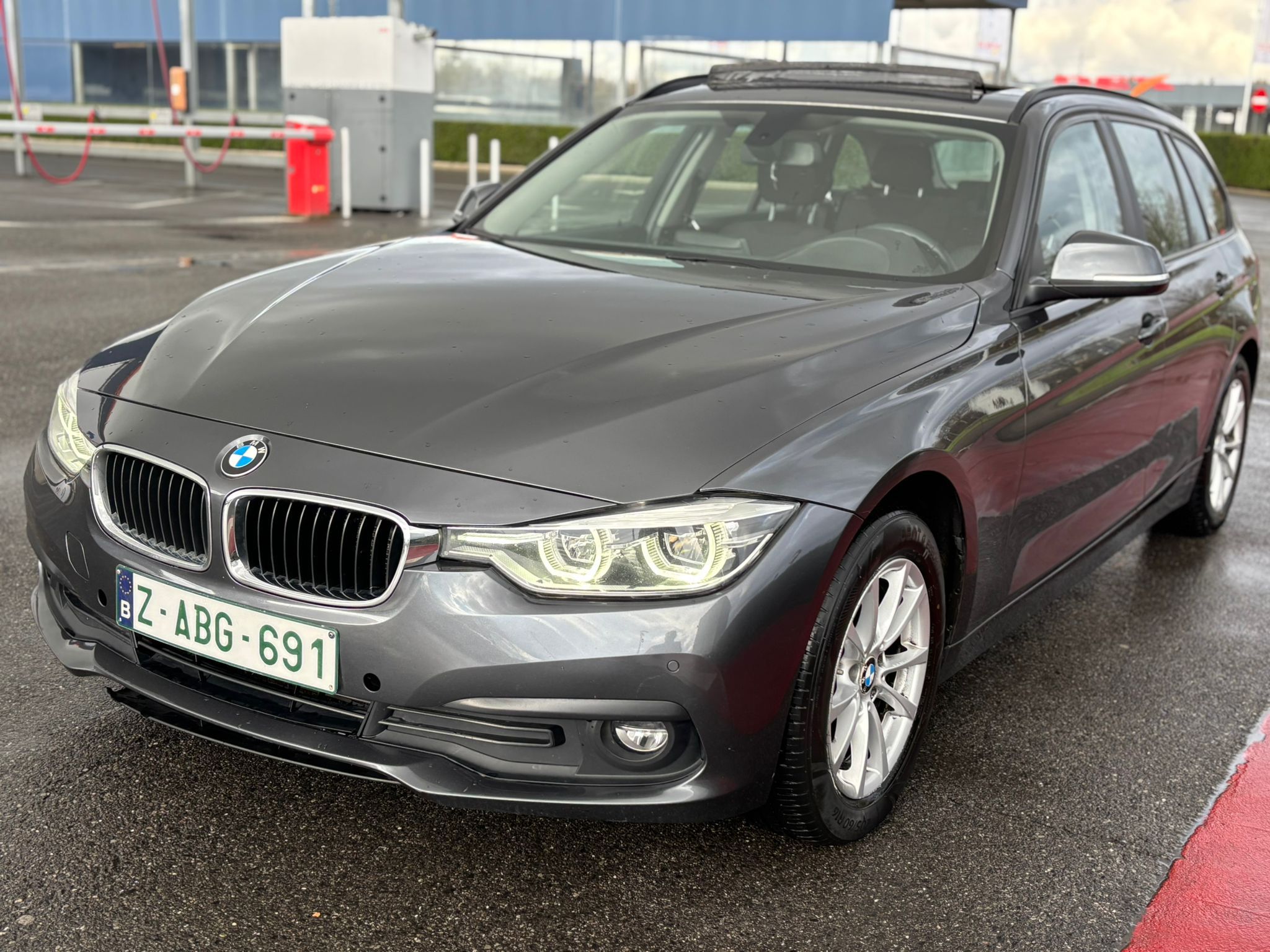BMW 318d 2019