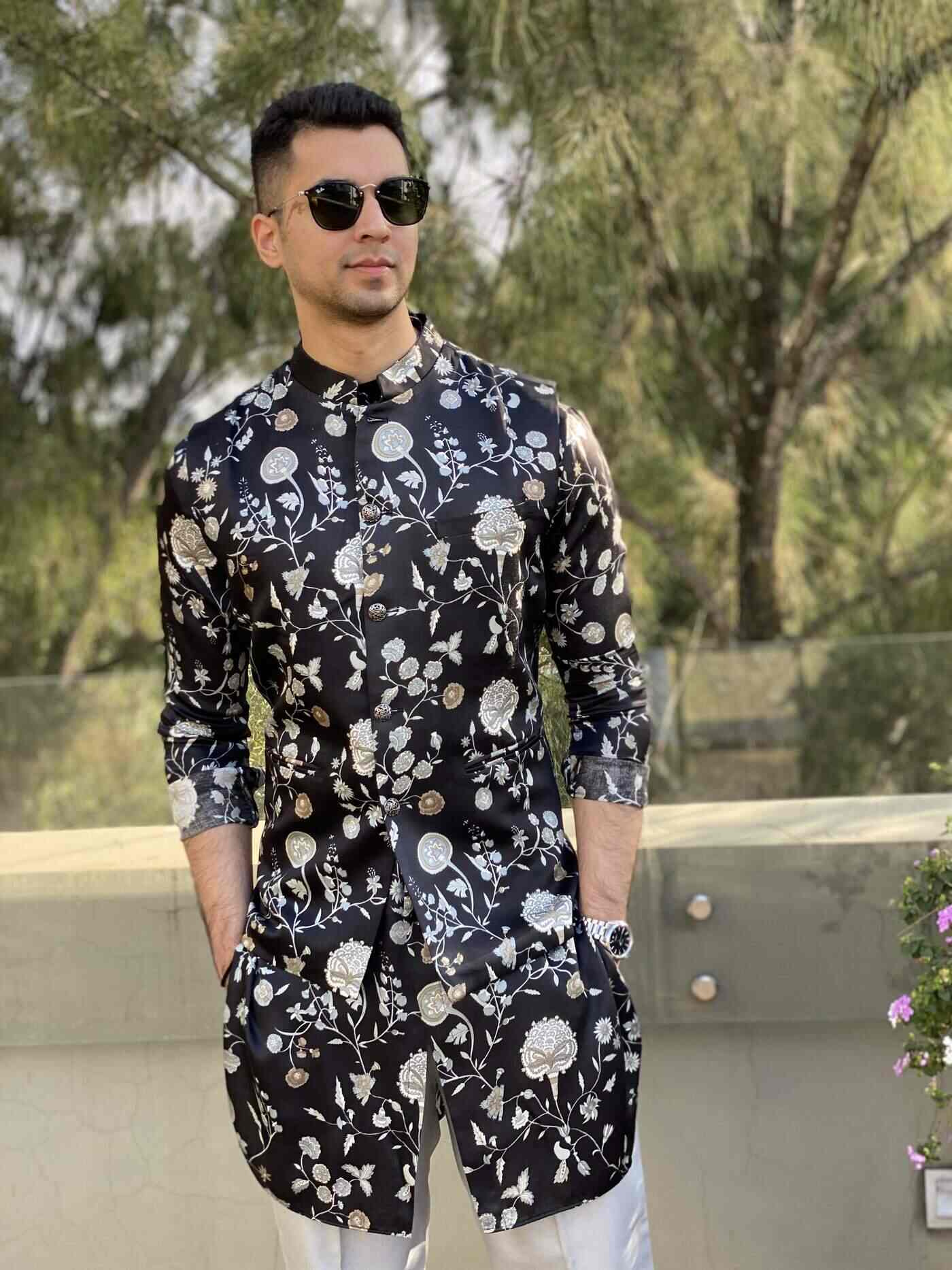 Men’s Black Floral Kurta
