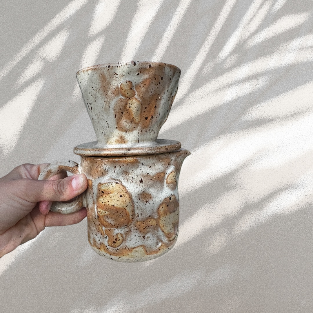 Conjunto Coador de café Caju artesanal