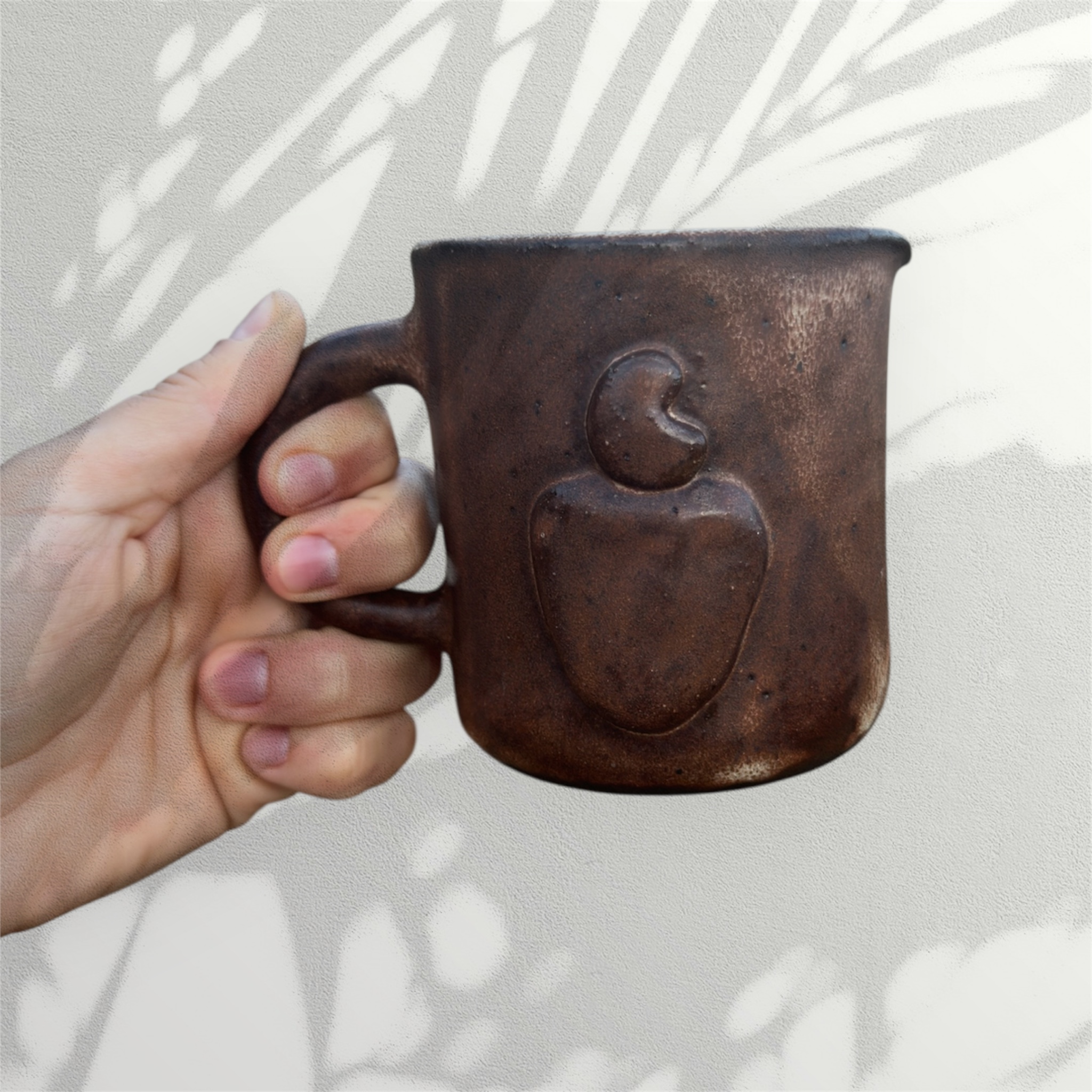 Leiteira de cerâmica artesanal Caju