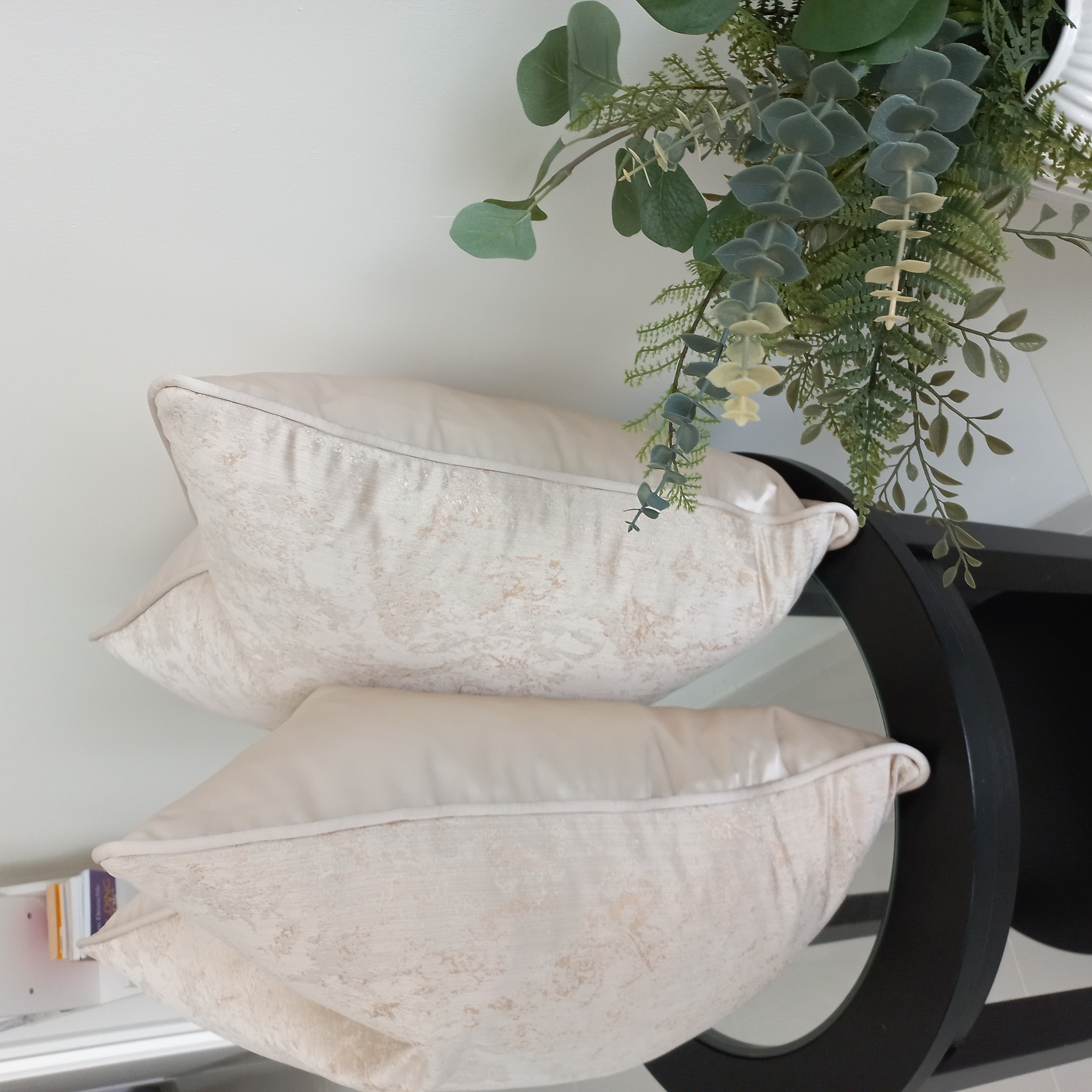 Decorative Throw Pillows