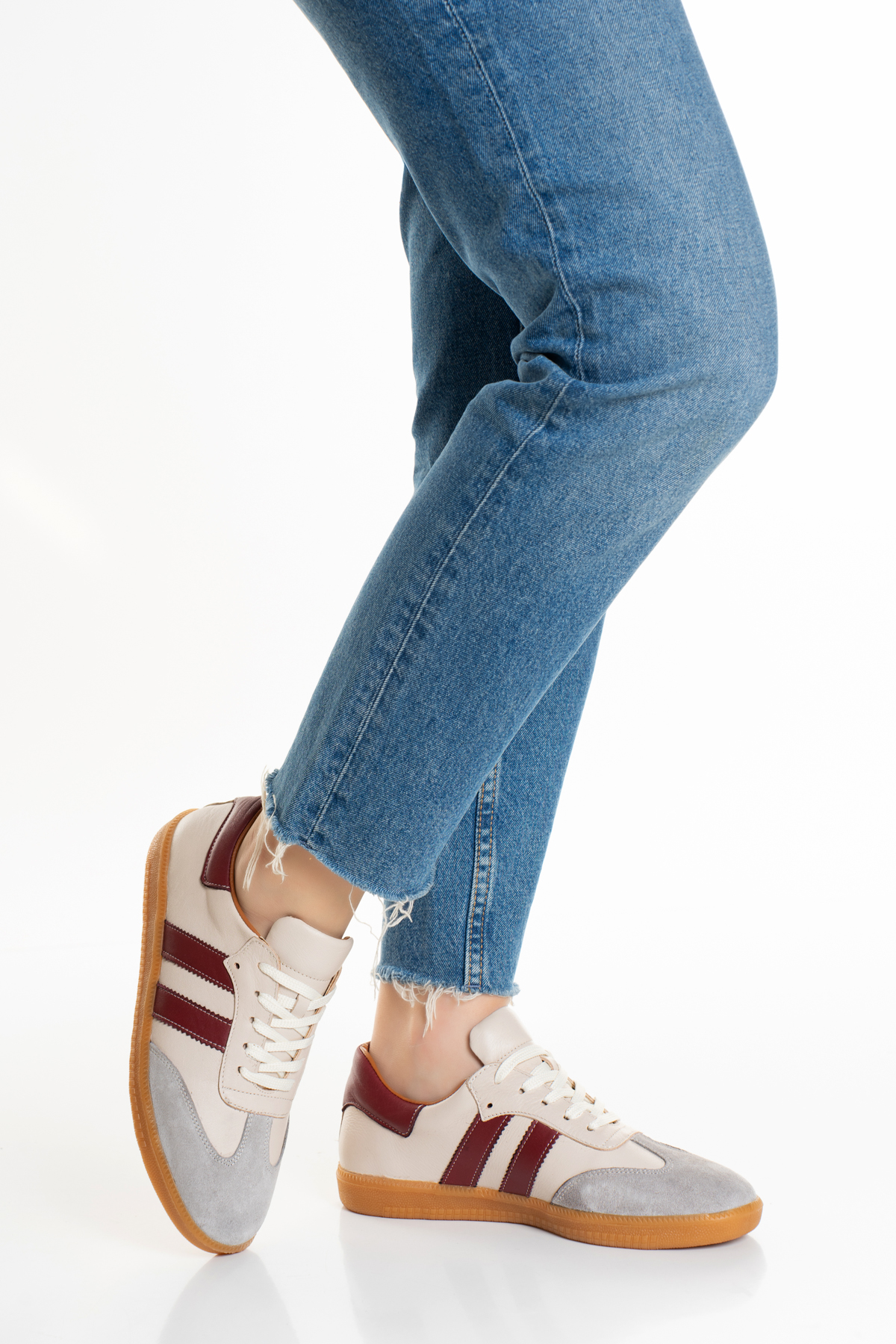 1983 | Kauçuk Kışlık