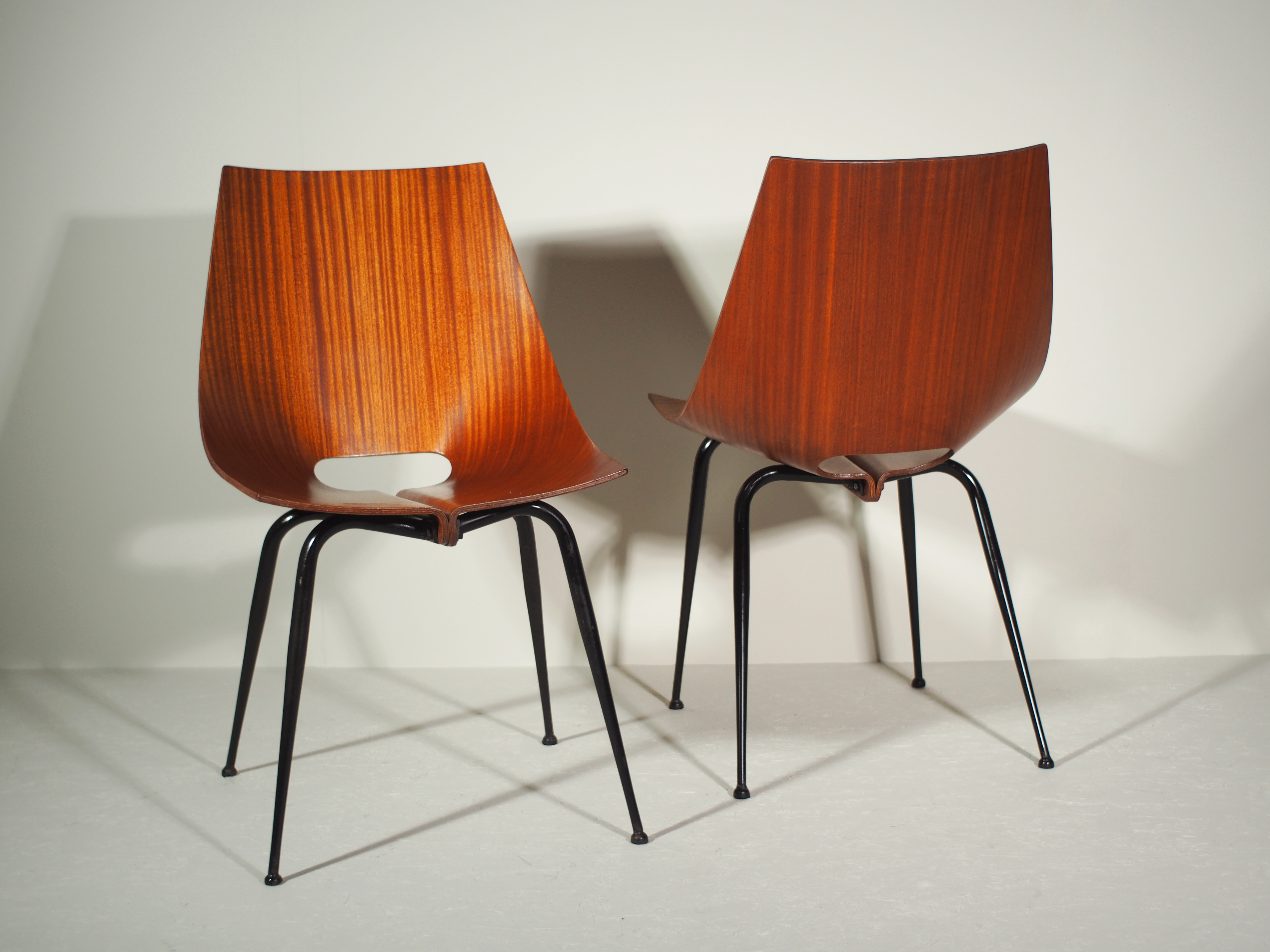 Set of Four Dining Chairs Attributed to Carlo Ratti for Società Compensati Curvati, 1950s.