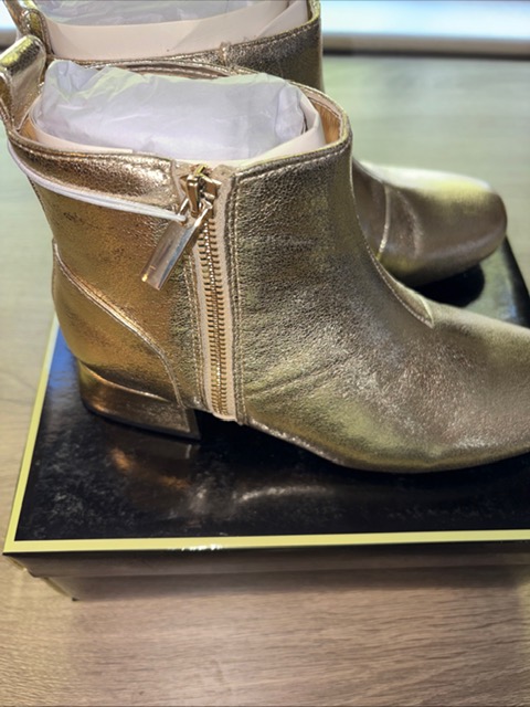 I. Miller Palatino Boots 4M 