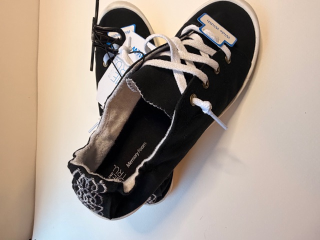 Black Memory Foam Sneakers