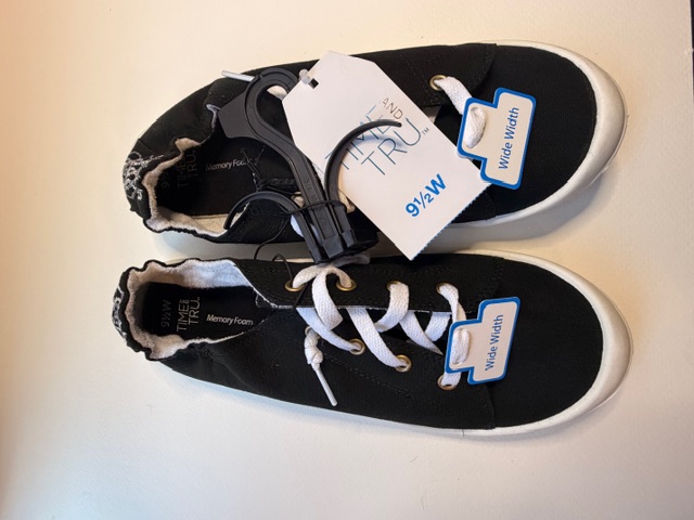 Black Memory Foam Sneakers