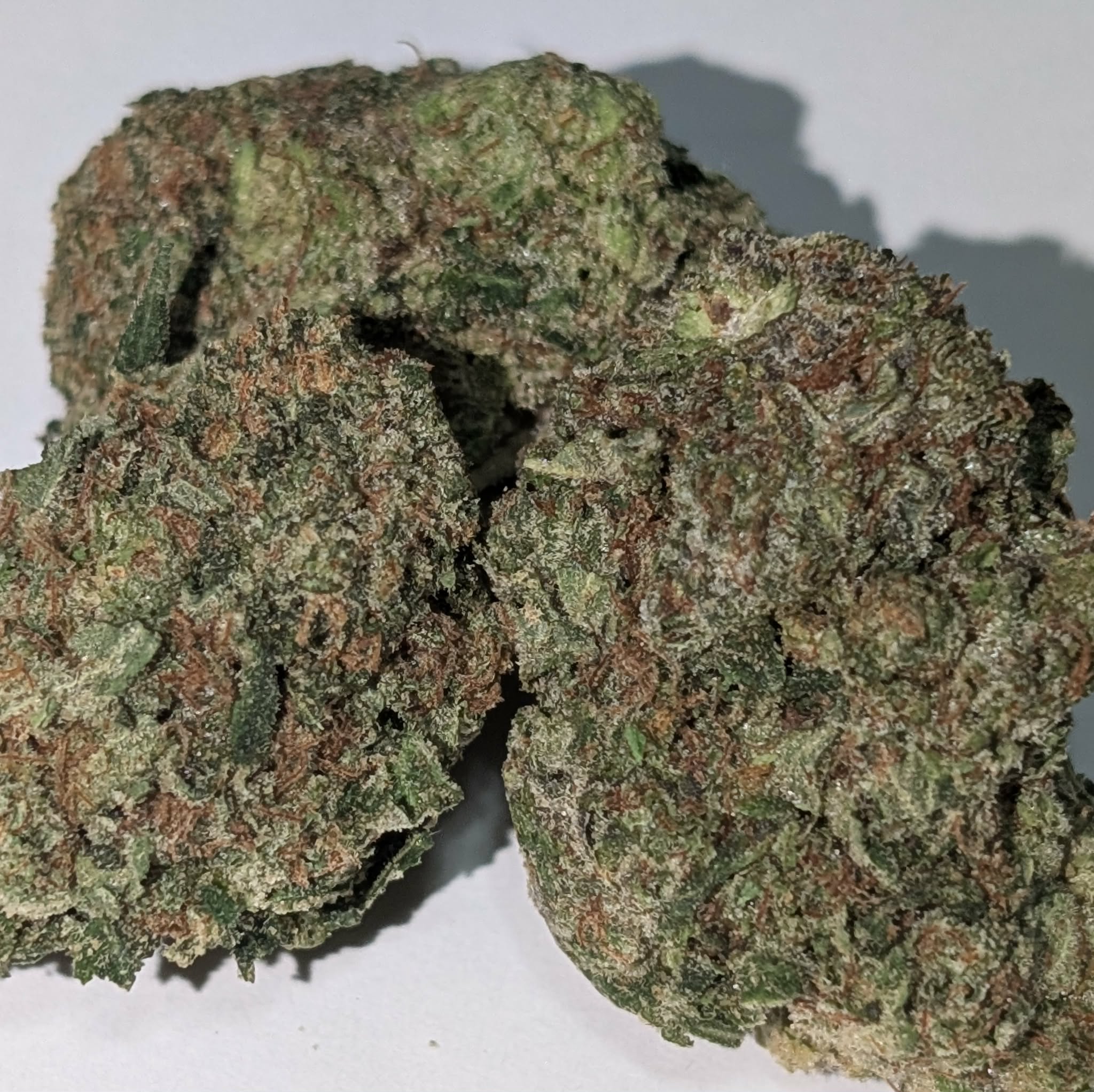 Pink OG - indica dom.        Rating: 40-65-120