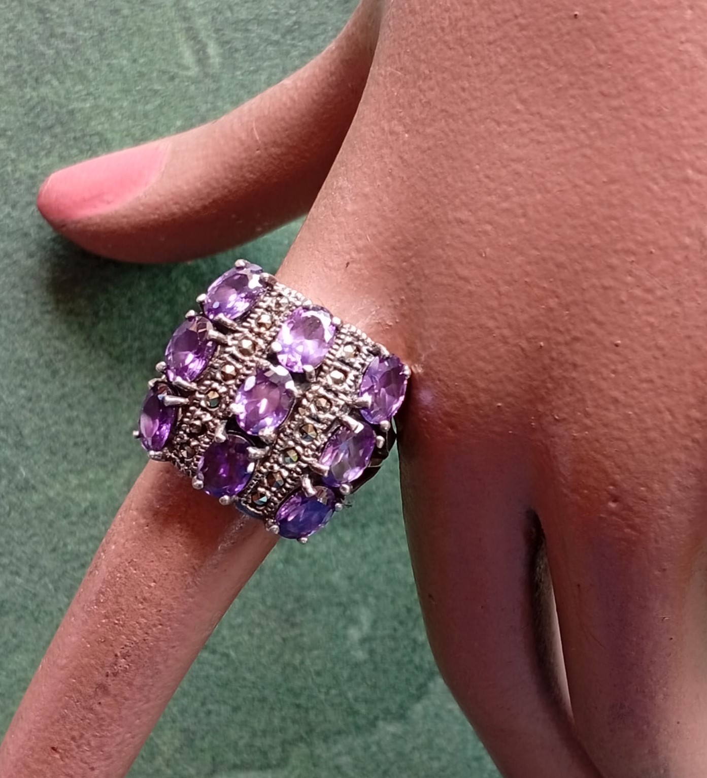 Anello con ametiste e marcassite, vintage