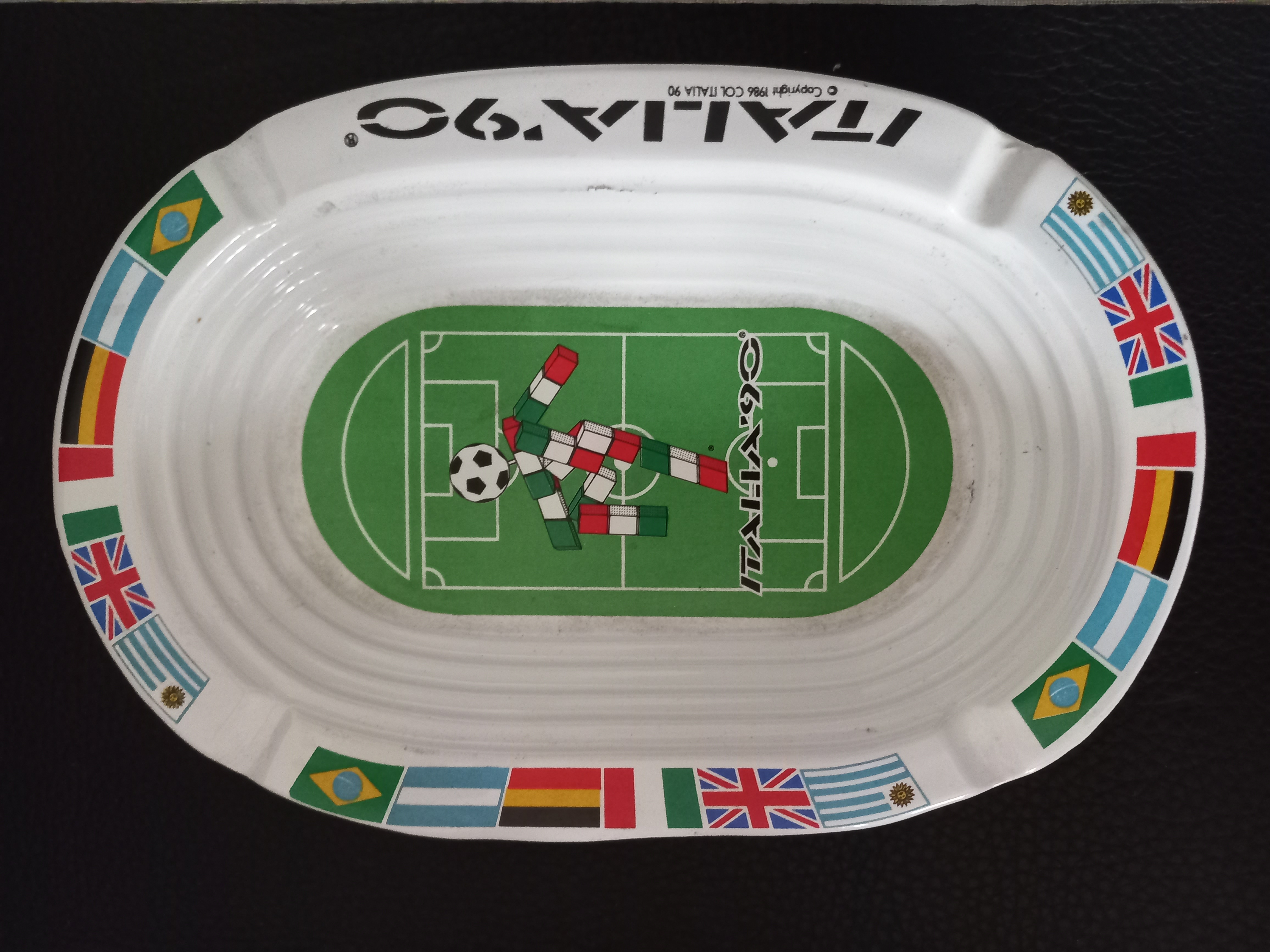 Portacenere da collezione FIFA campionato Italia '90