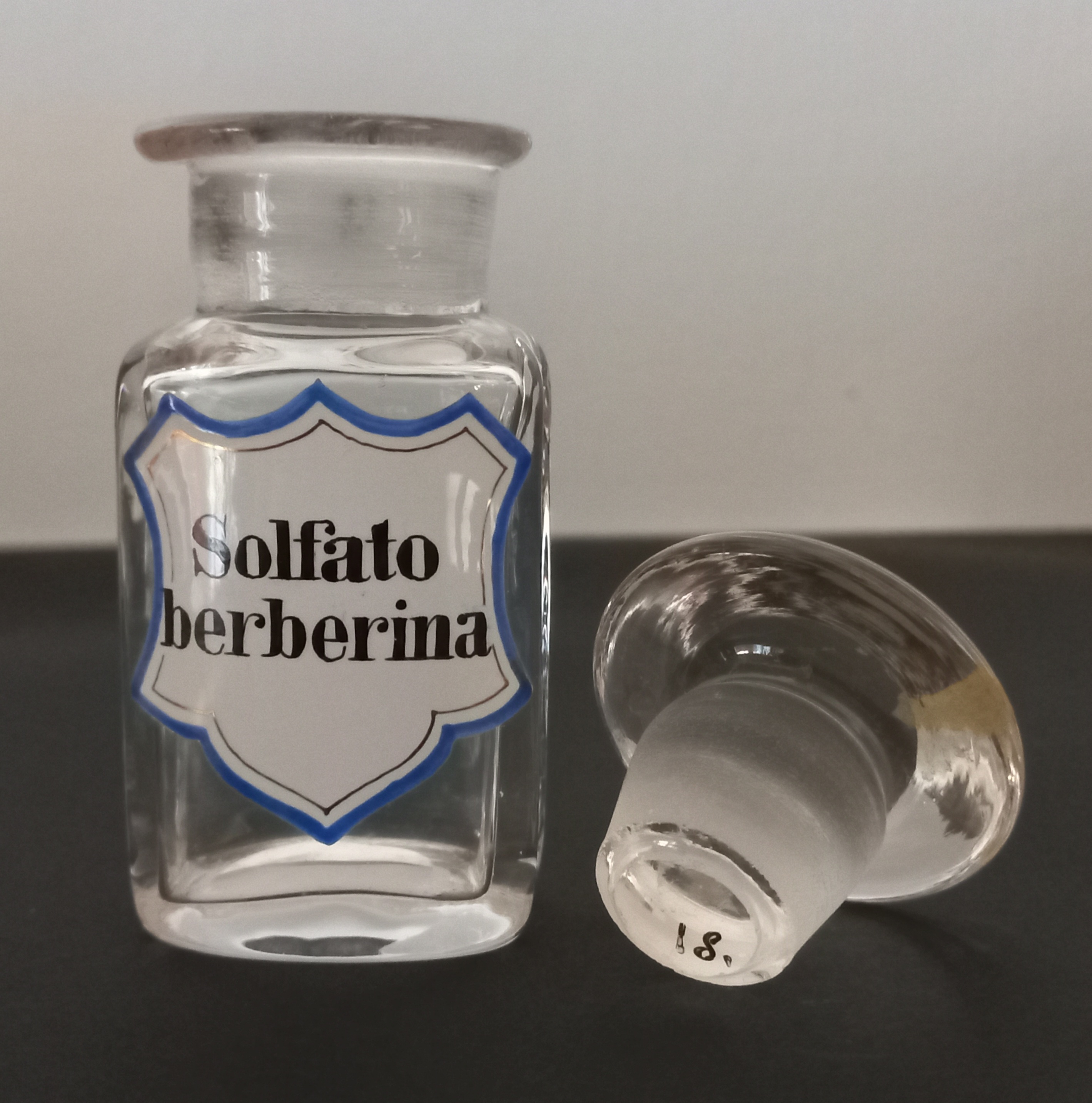 Vaso da farmacia antico "Solfato Berberina", ca. 1880