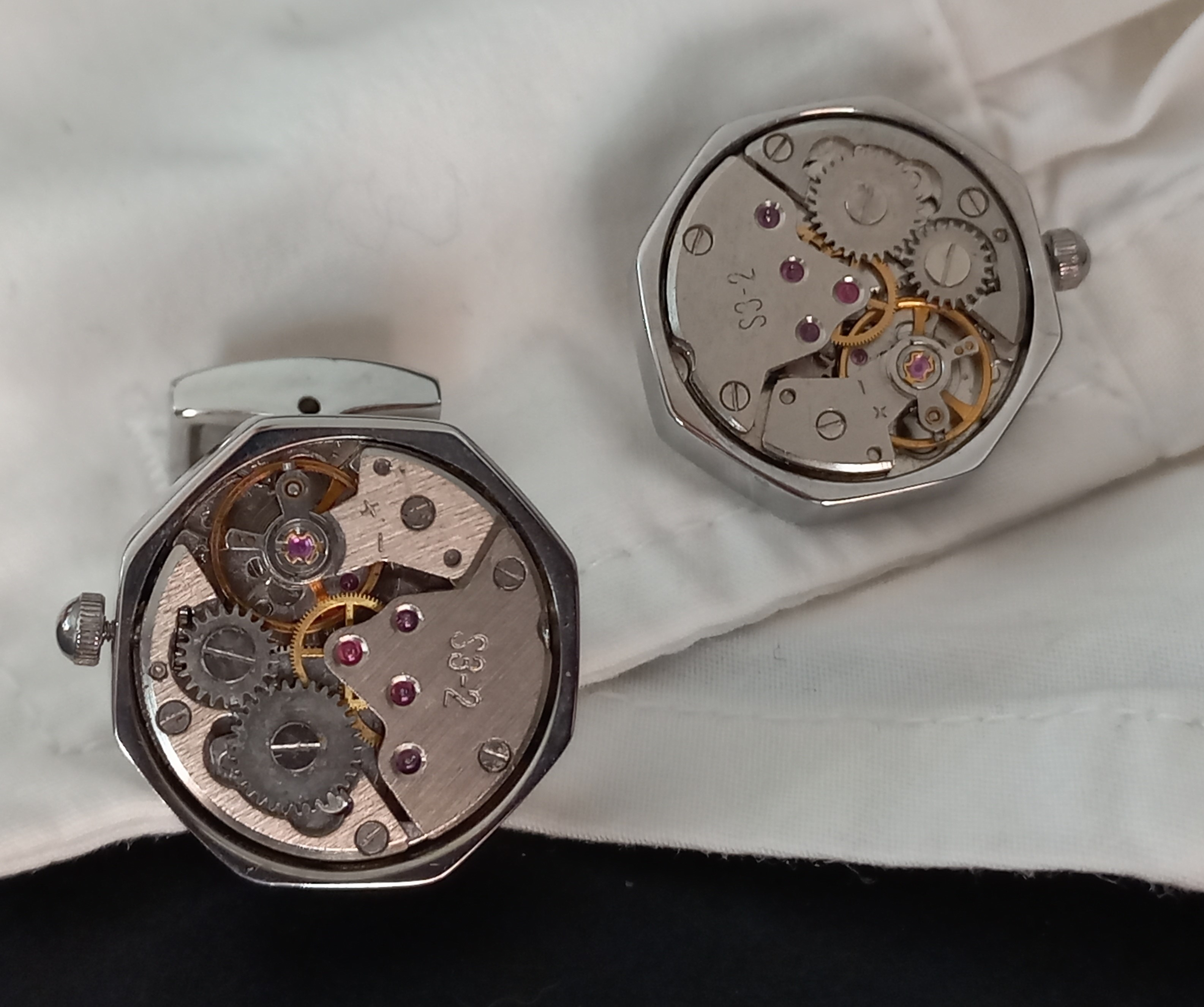 Gemelli stile steampunk con meccanismo di orologio DJhan, vintage ma mai usati
