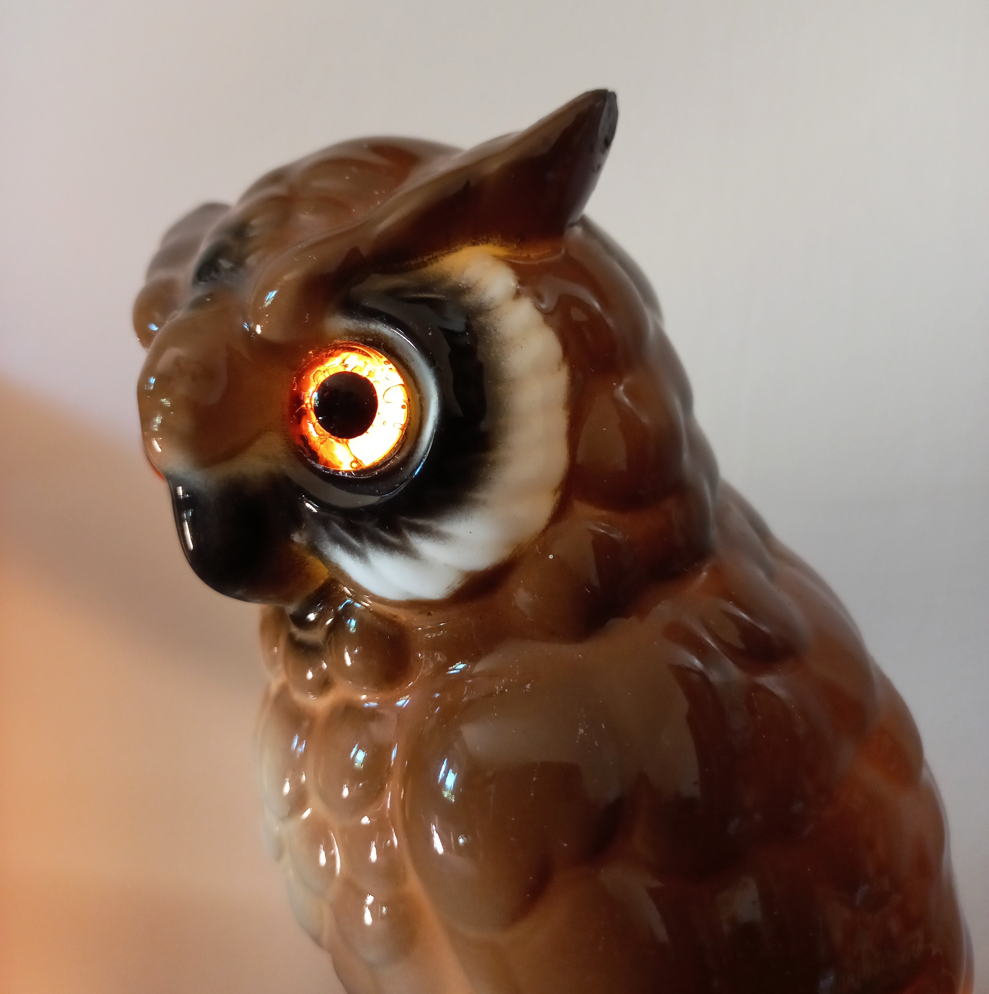 Lampada da notte "Gufo" in porcellana, ca.1930