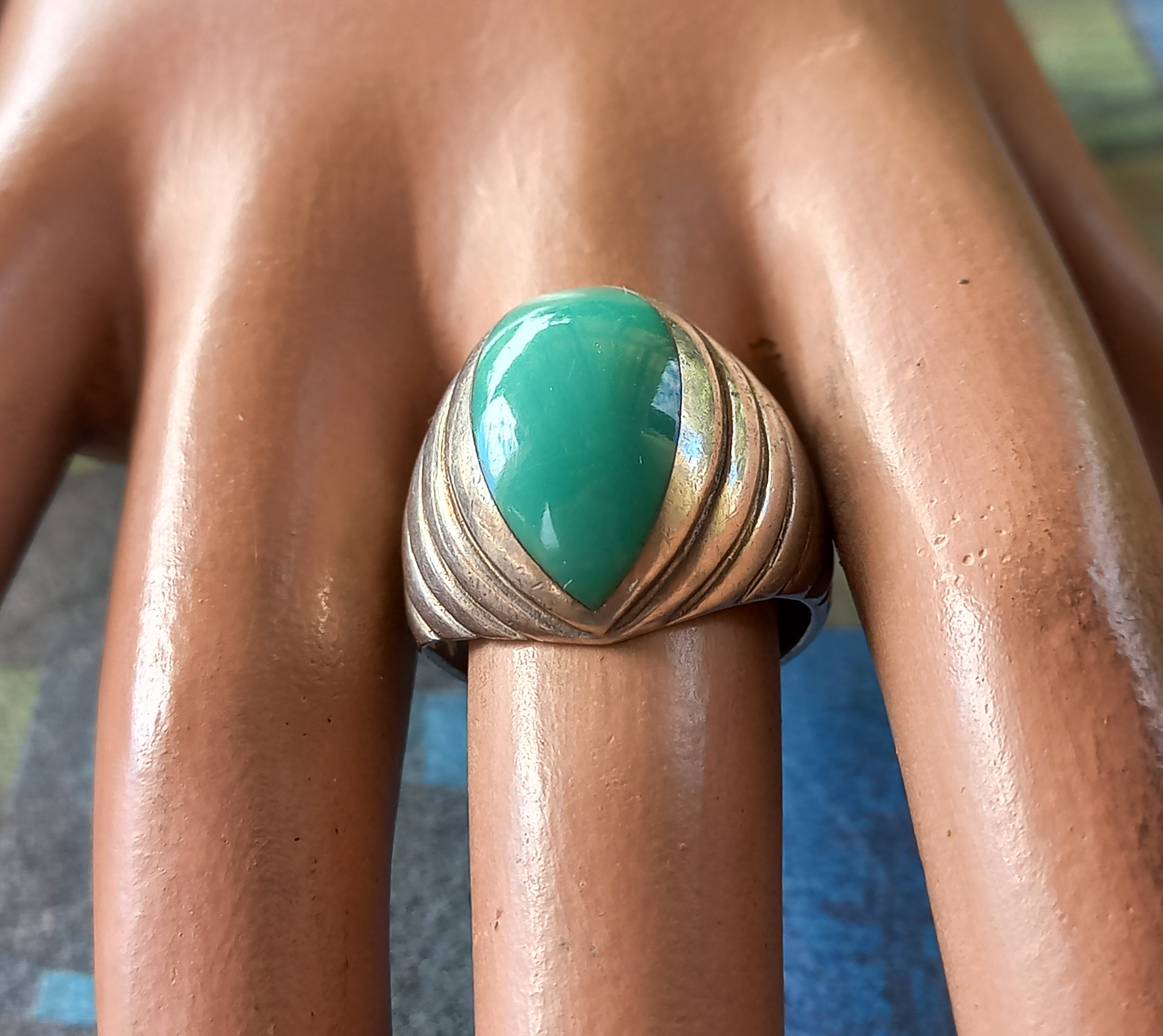 Anello vintage con pietra Crioprasio verde, regolabile