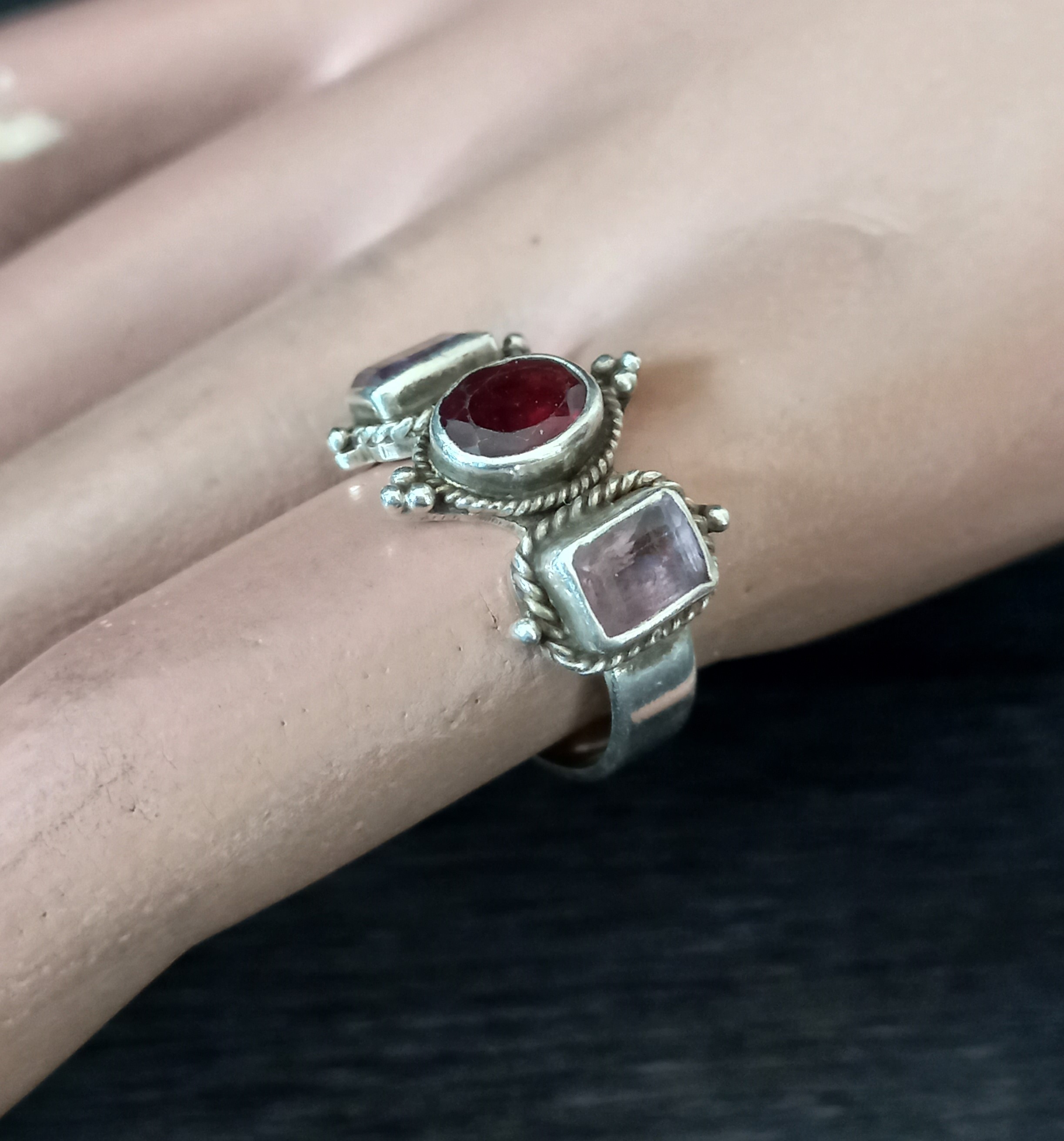 Anello con ametiste e granata, vintage 