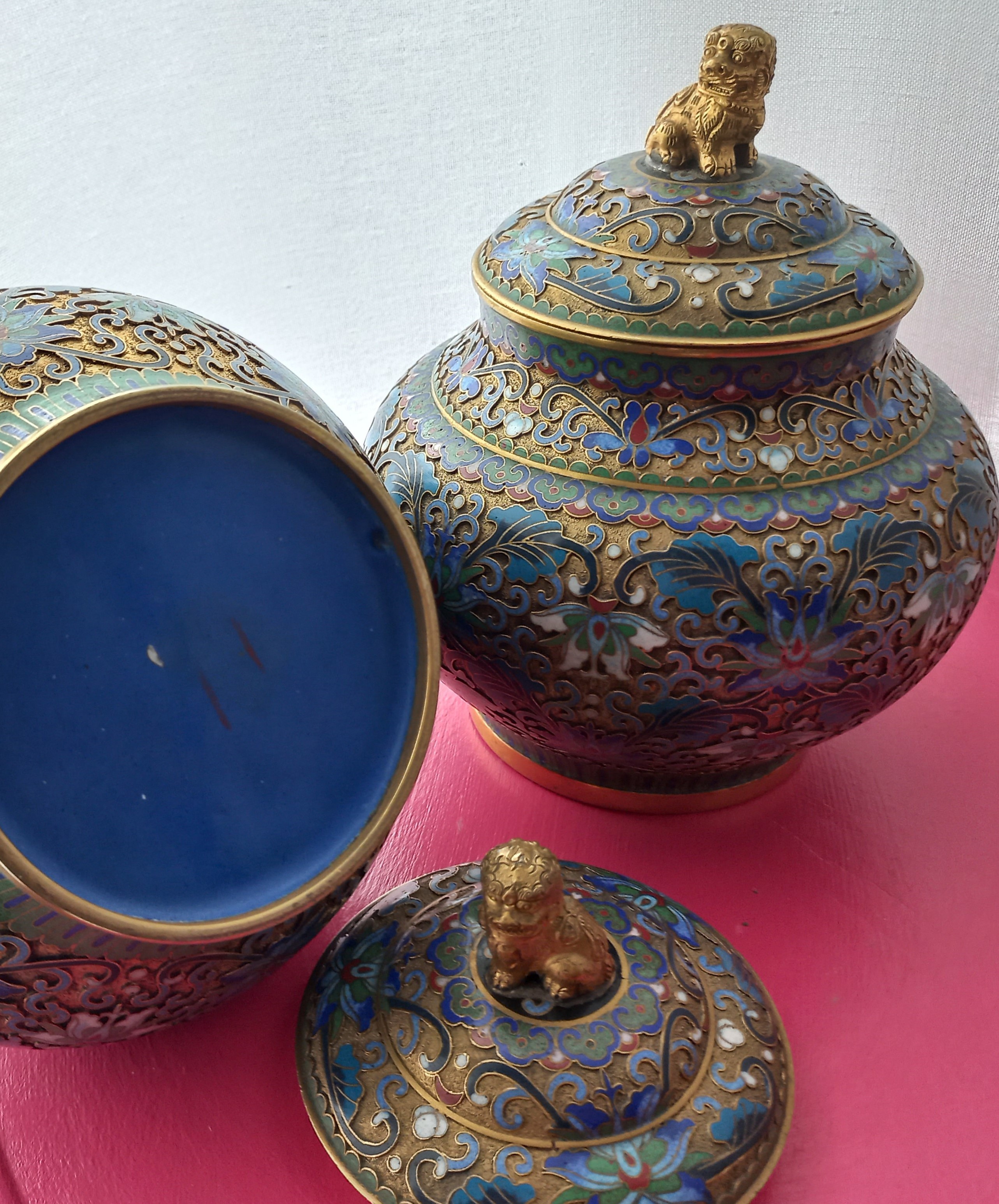 Contenitore per zenzero in cloisonné, Cina ca. 1950