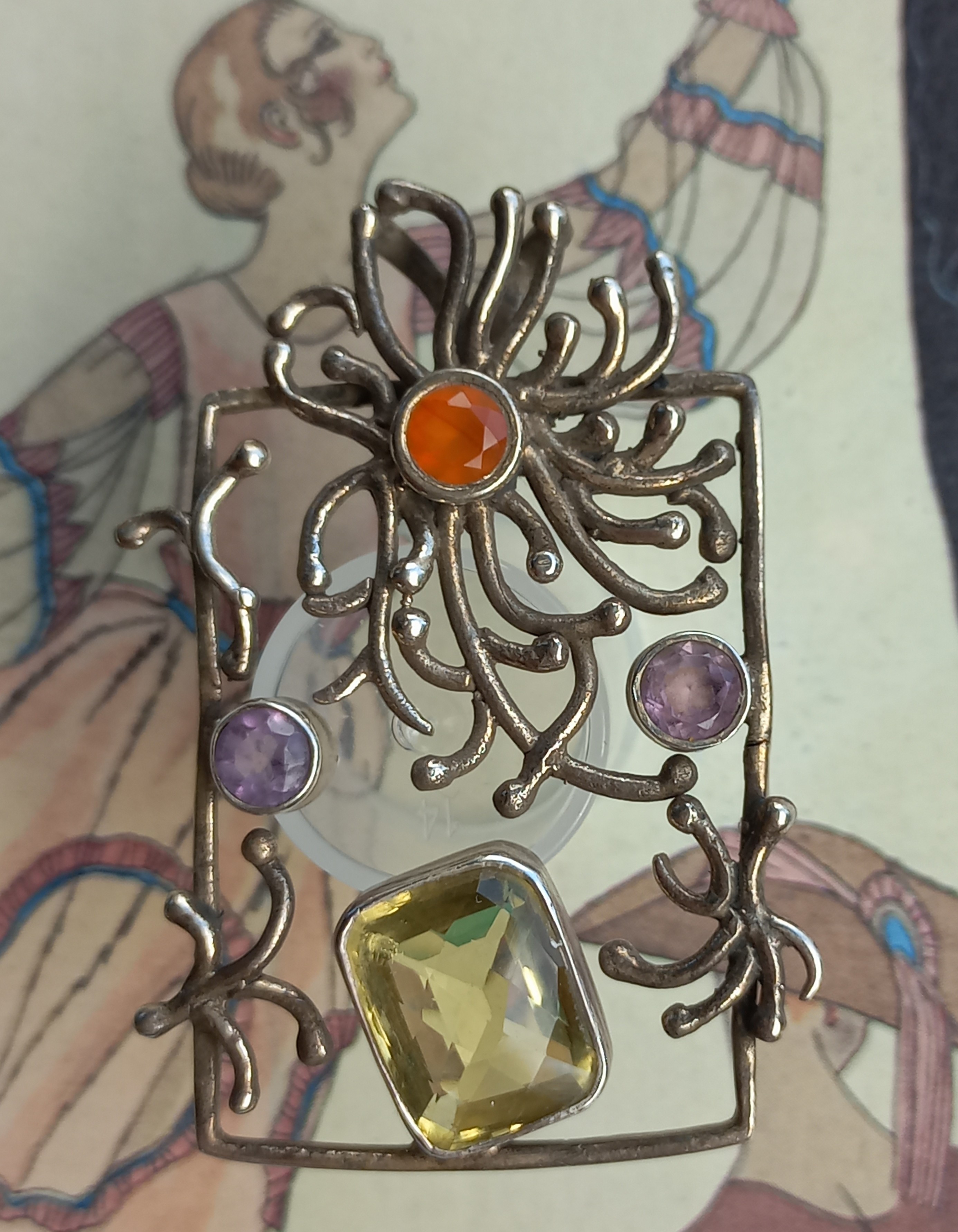 Ciondolo con gemme multicolor del design moderno 