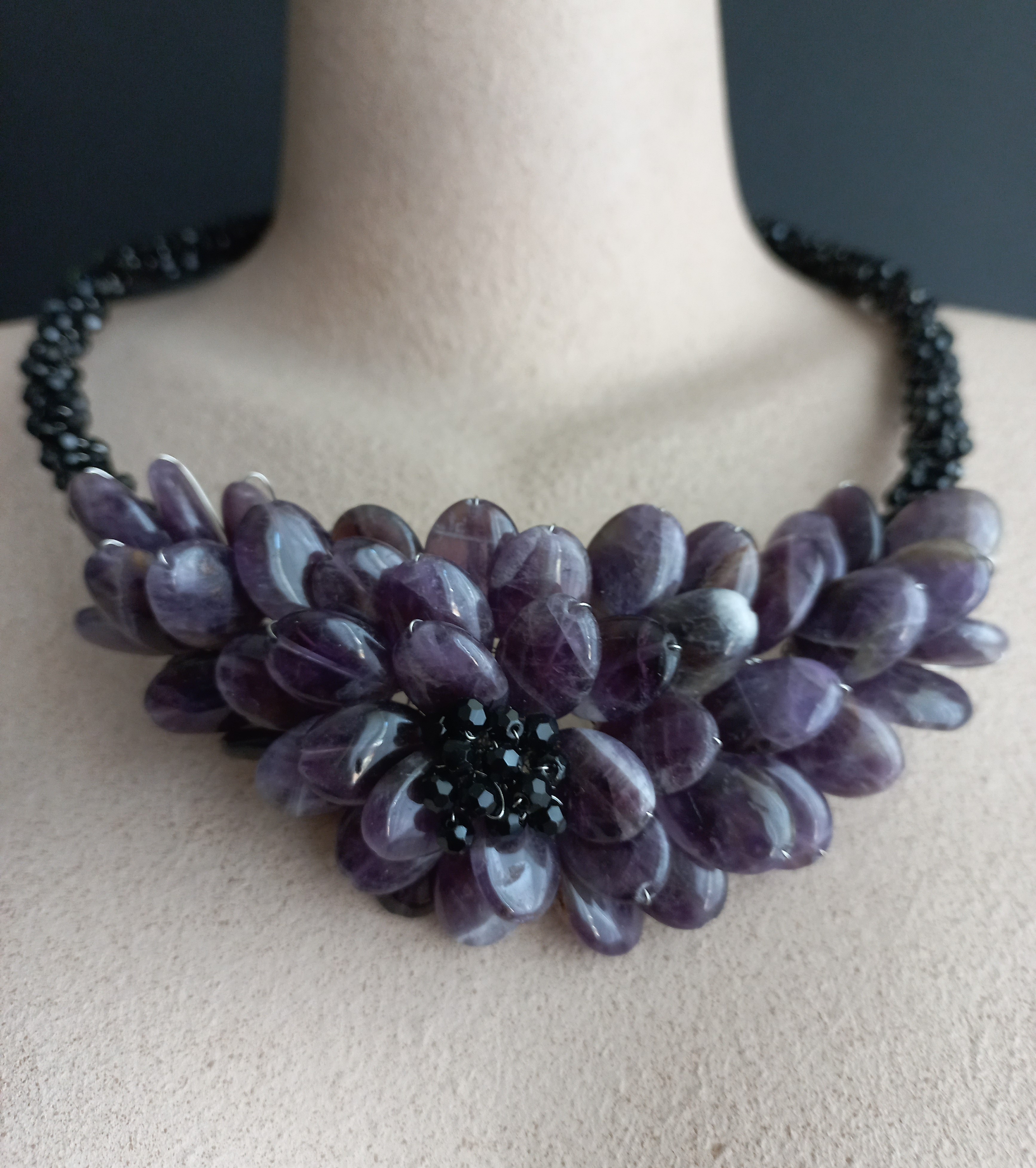 Collana vintage con fiore di Ametista, firmato Ophelia