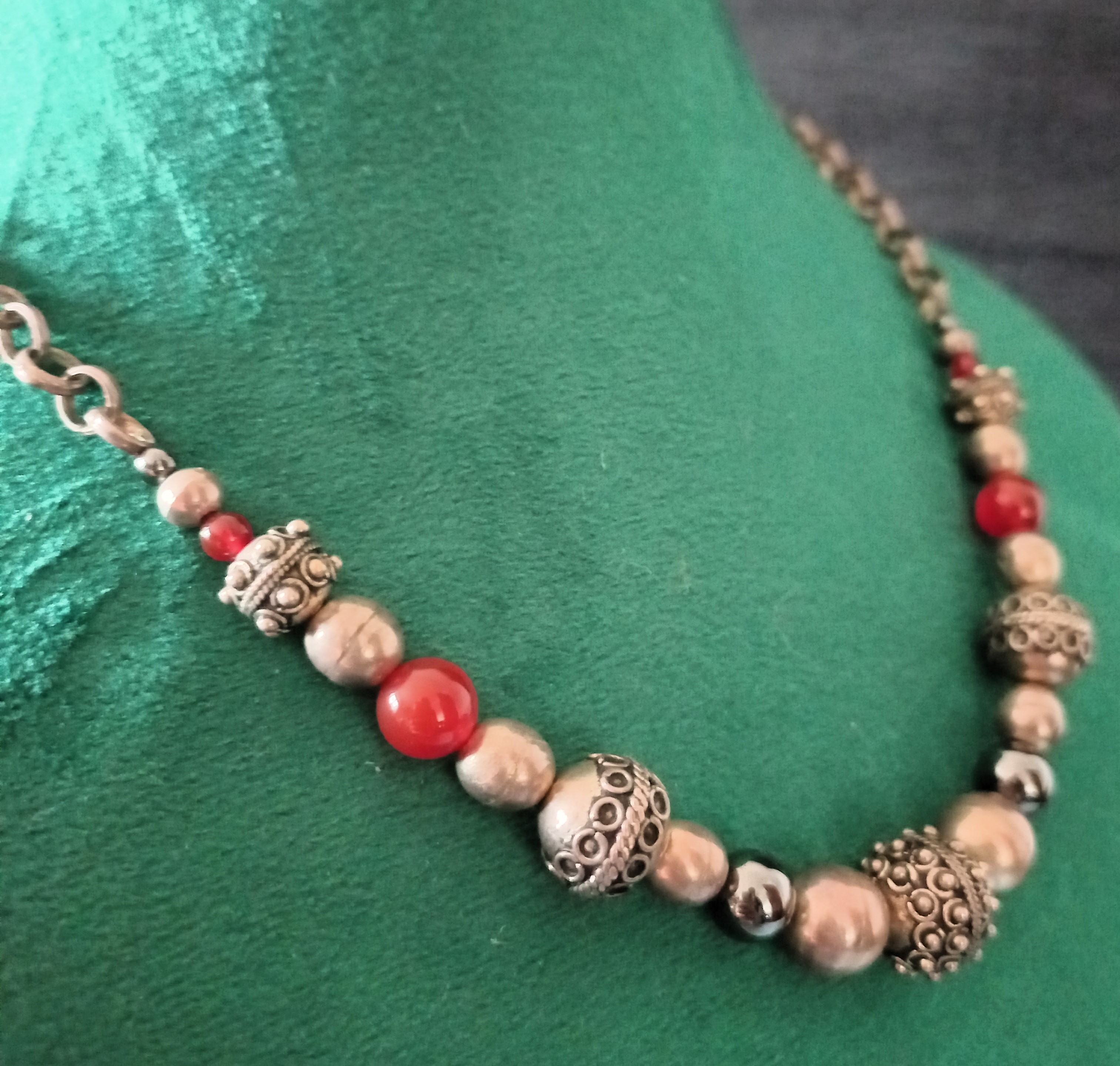 Collana con perle di agata corniola, vintage 