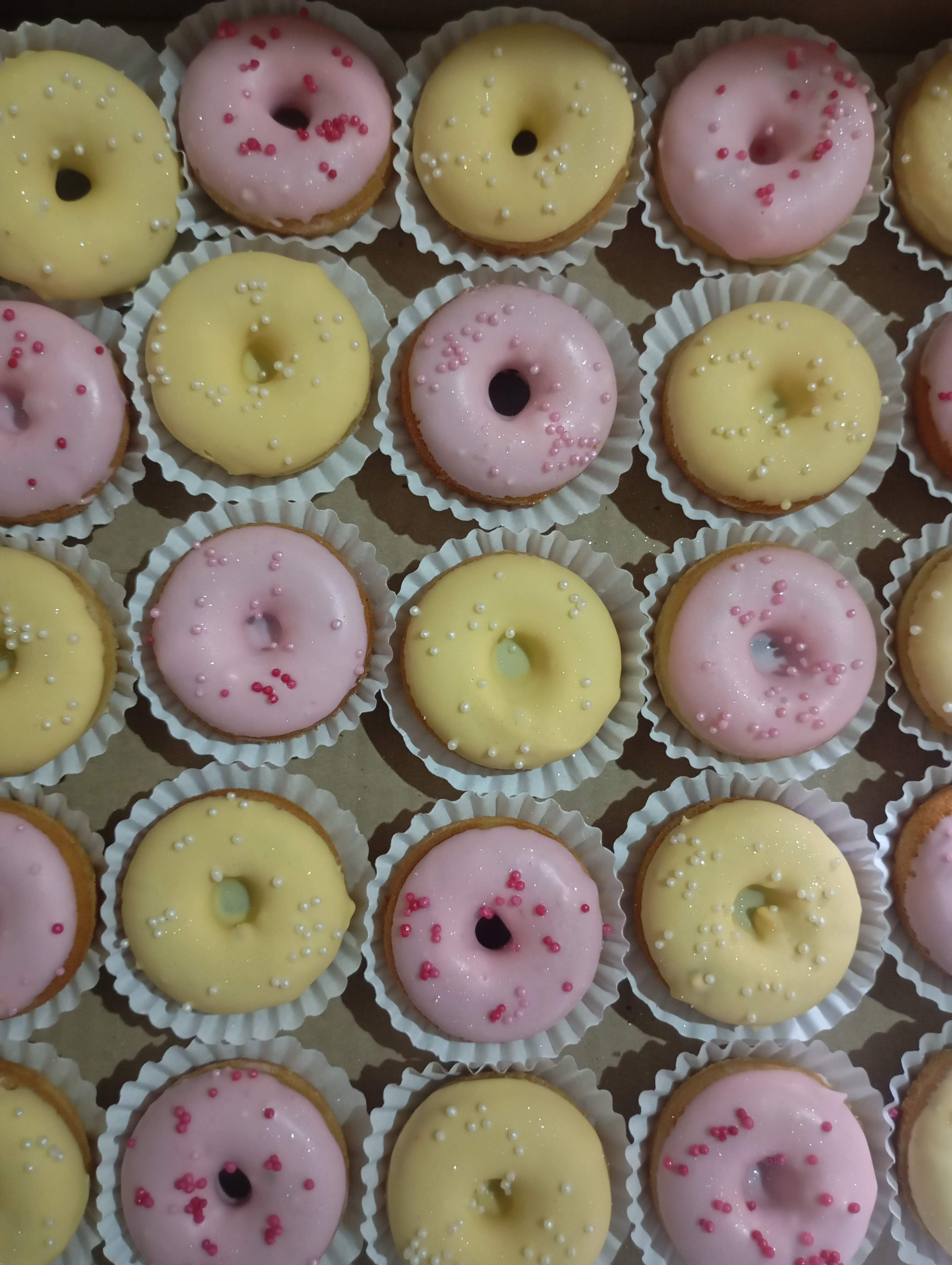 Mini donuts decorados